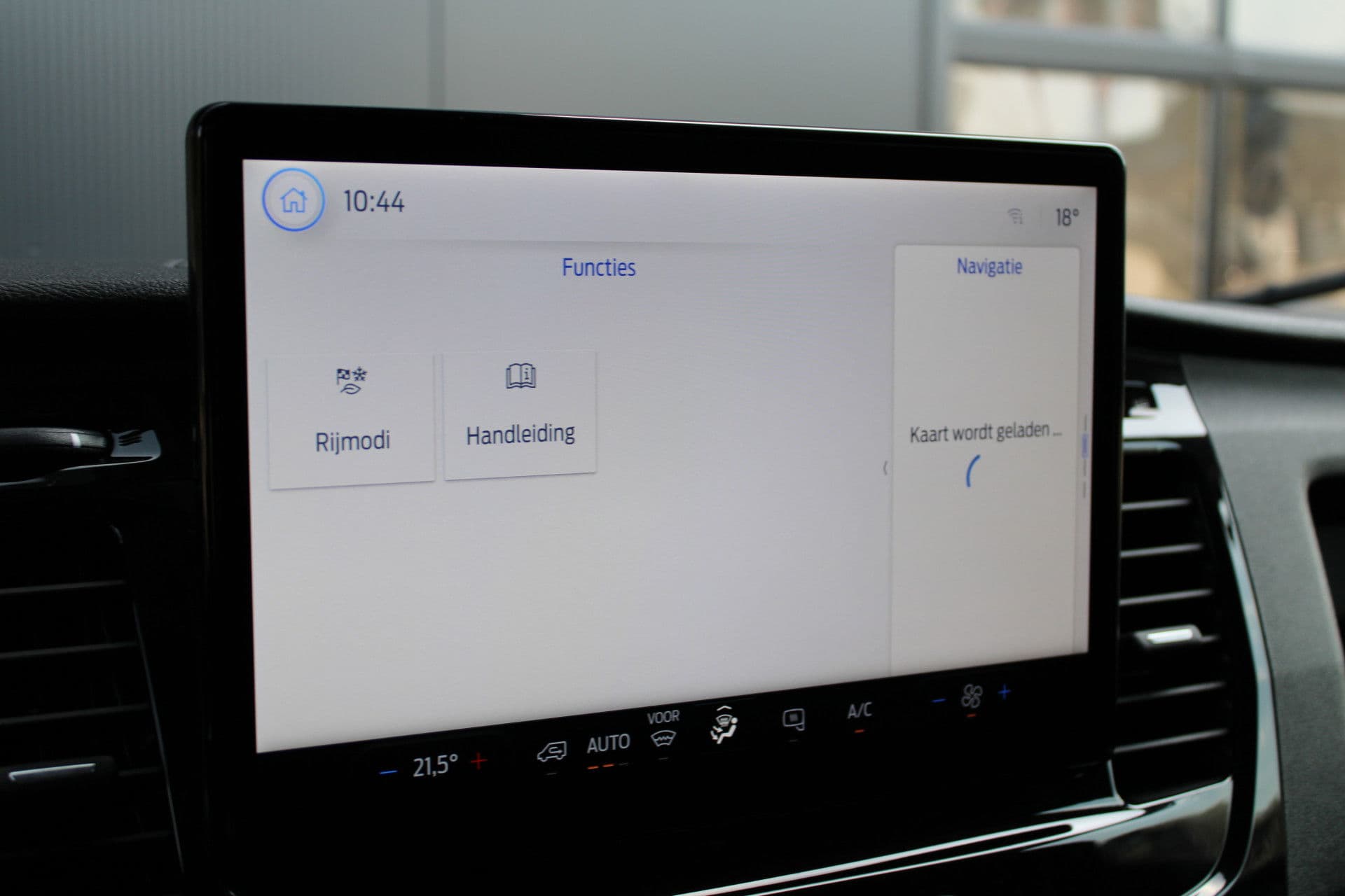 Ford Transit 350 2.0 TDCI L3H2 Trend 130pk Trend - Navigatie - Blind Spot - Adaptive cruise - Camera - 270gr deuren - Trekhaak - Rijklaar thumbnail 17