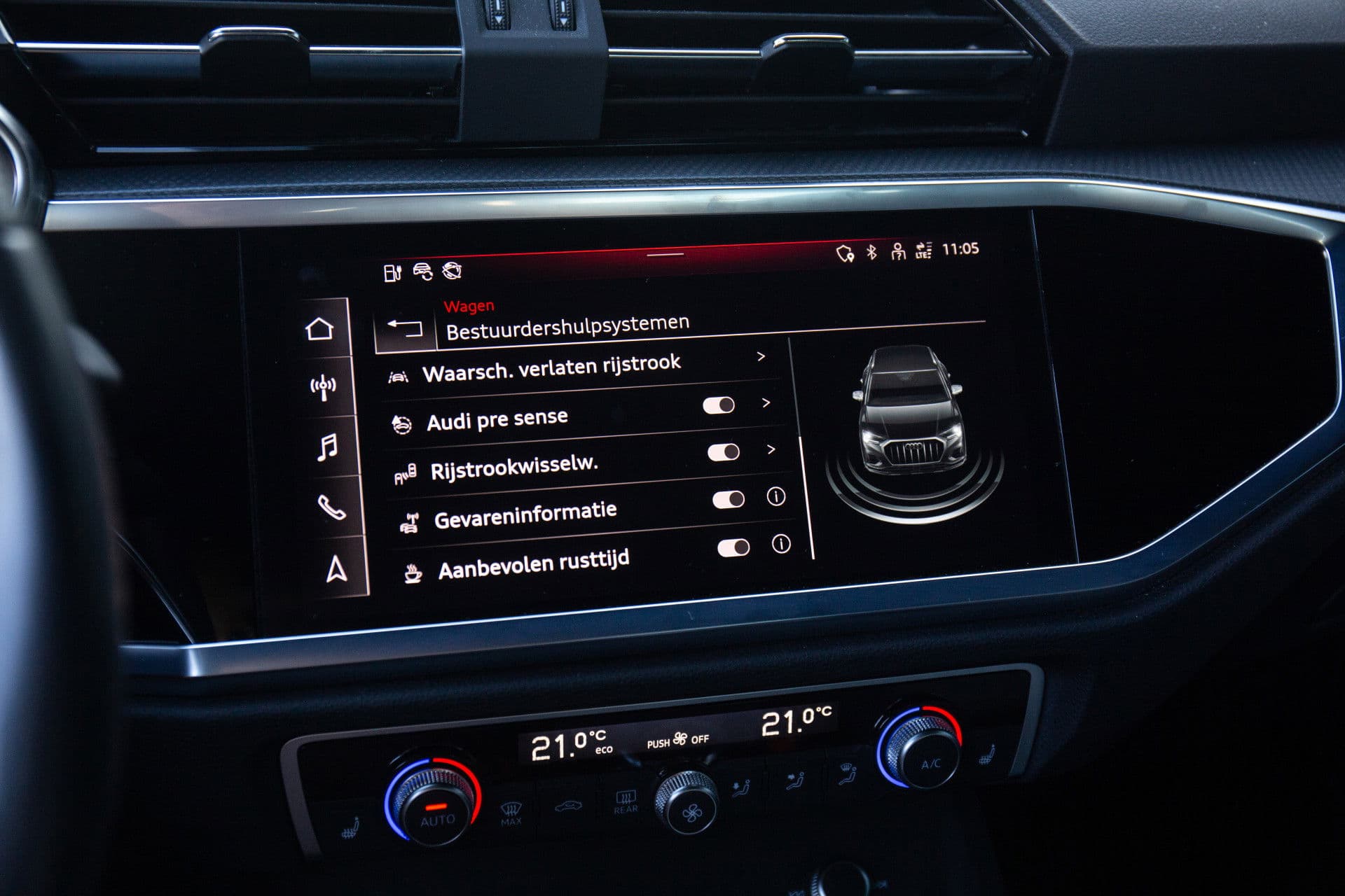 Audi Q3 45 TFSI e S edition , Trekhaak, S-Line, Achteruitrijcamera, Leder, Stoelverwarming, thumbnail 18