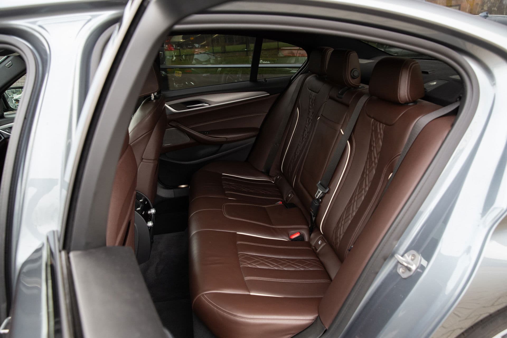 BMW 5 Serie M550i xDrive M-Sport , 4-wielsturing, Panoramadak, Harman/Kardon, Adap. cruise, thumbnail 10