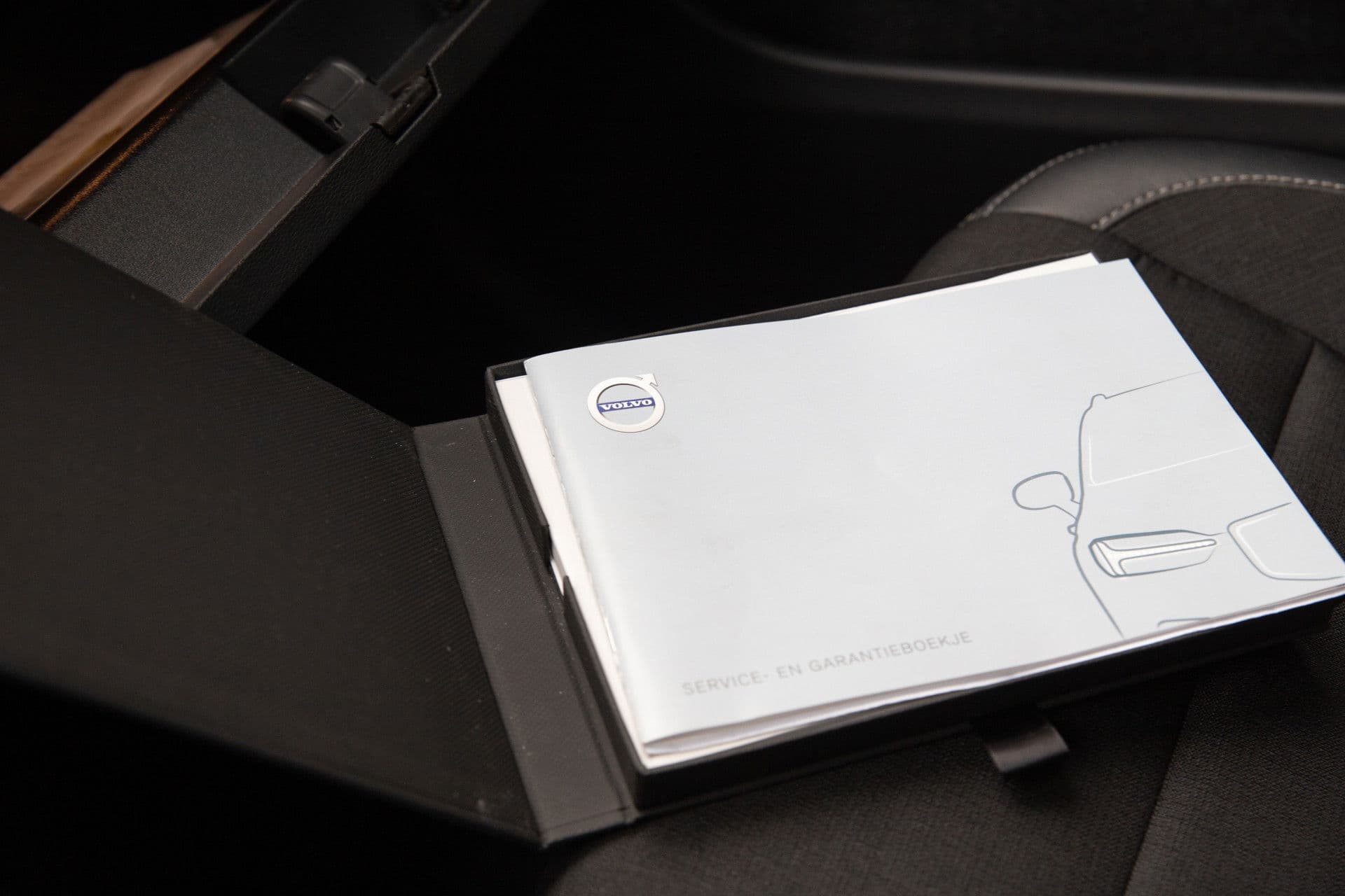 Volvo XC40 1.5 T3 Momentum , Achteruitrijcamera, Cruise control, Navigatie, thumbnail 21