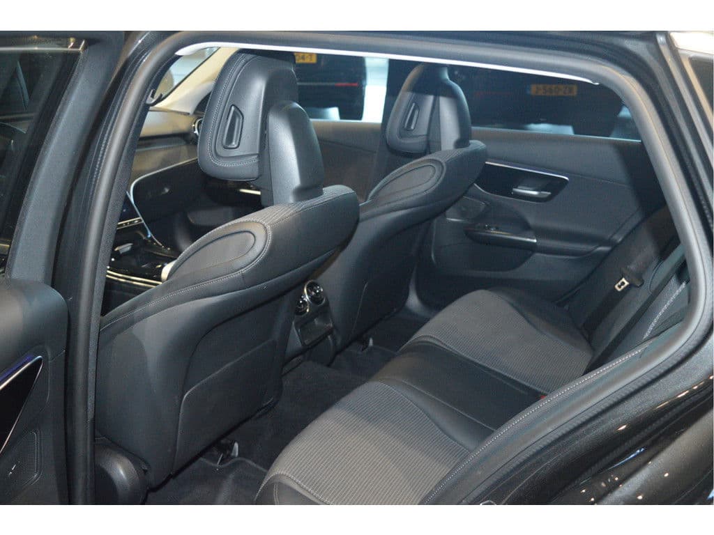 Mercedes-Benz C-Klasse Estate 180 Luxury Line navi pano cruise camera nieuw model !! thumbnail 22