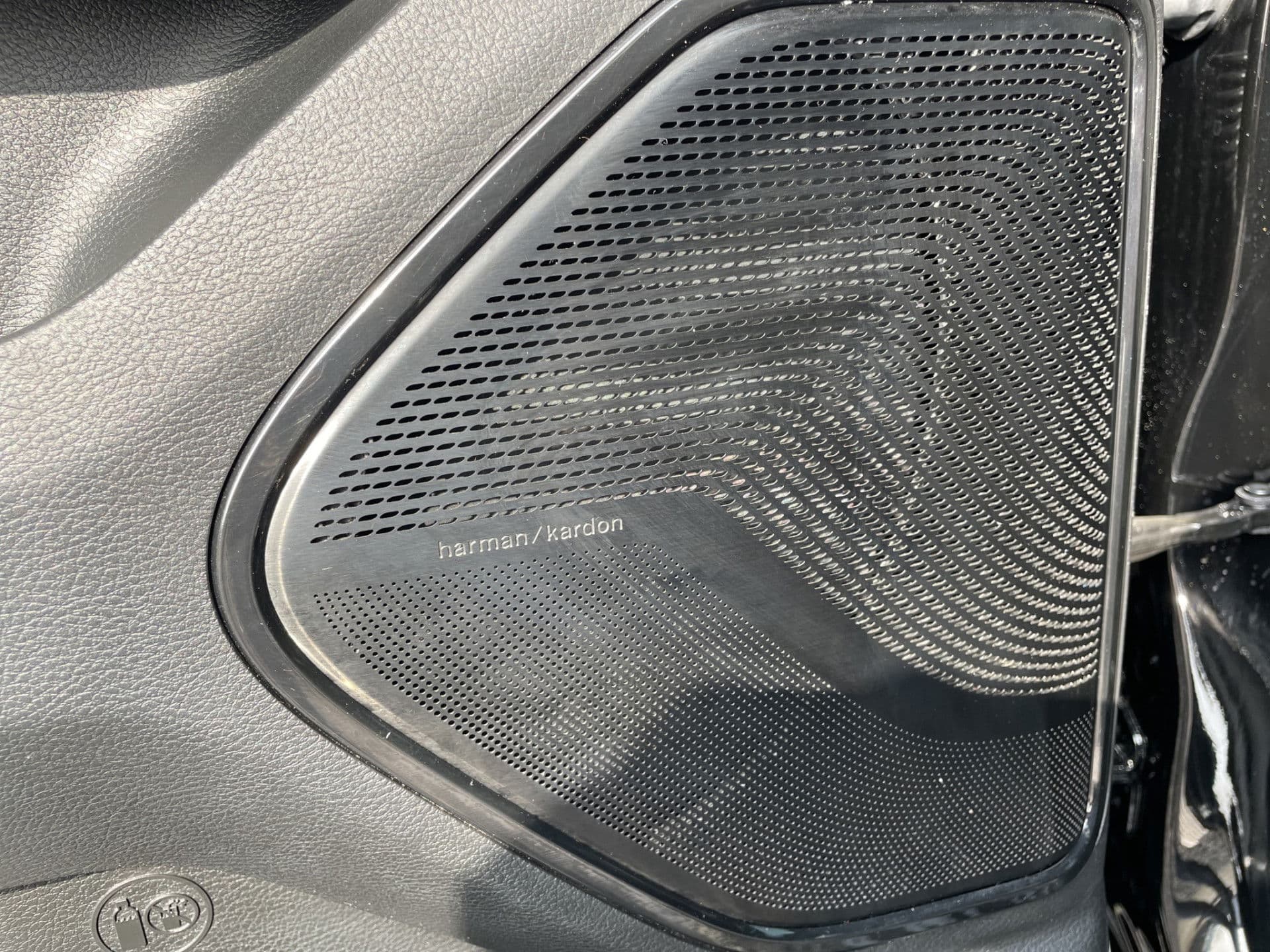 Dodge Ram 1500 5.7 V8 4x4 Crew Cab Limited | Pano | H&K | HUD | Stoelvent thumbnail 33