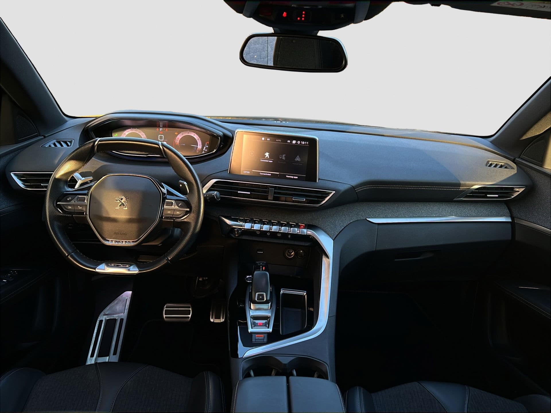 Peugeot 3008 1.6 PureTech GT Line | Pano | Camera | Keyless | NL Auto thumbnail 17