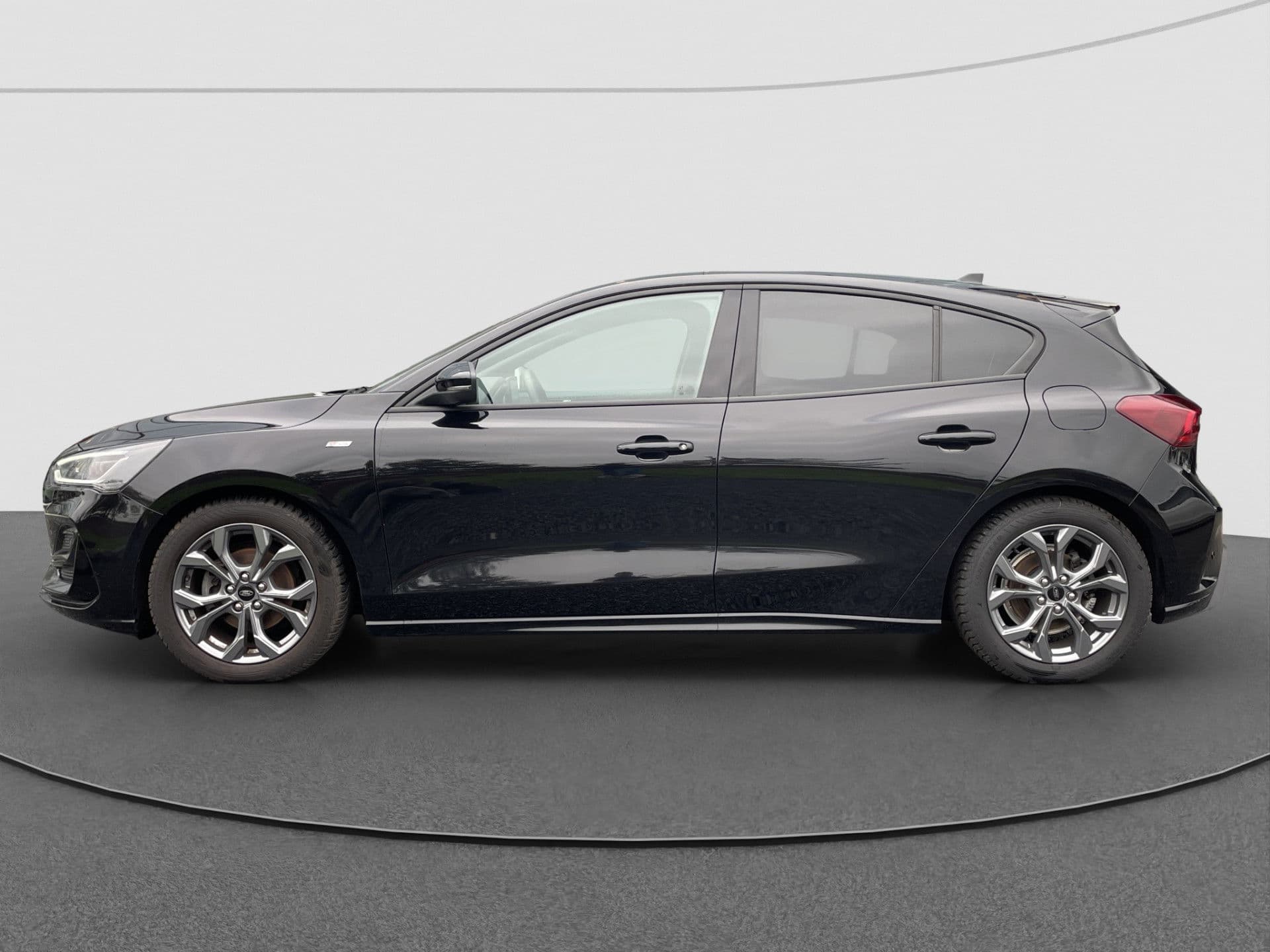 Ford Focus 1.0 Hybrid ST Line X | Virtual | Winter | Pano | Matrix thumbnail 8