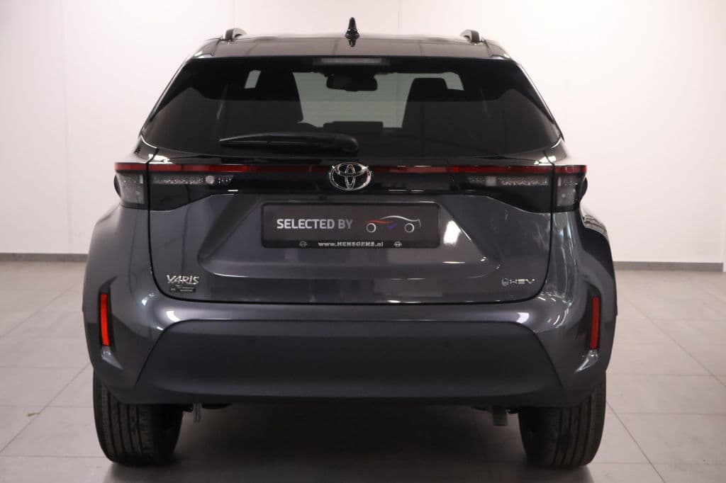 Toyota Yaris Cross 1.5 Hybride 130 Dynamic met Comfort Pack thumbnail 4