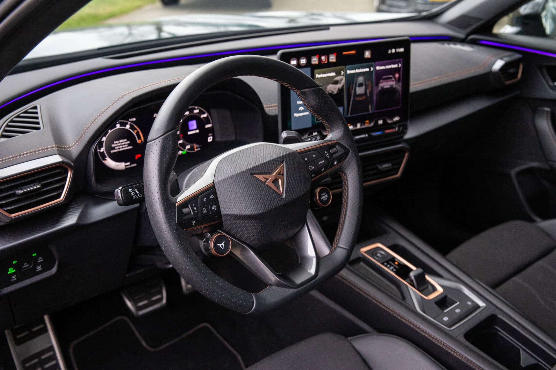 CUPRA Formentor 1.5 eTSI Business Edition Plus , Adap. cruise, Sfeerverlichting, Groot Scherm, thumbnail 4