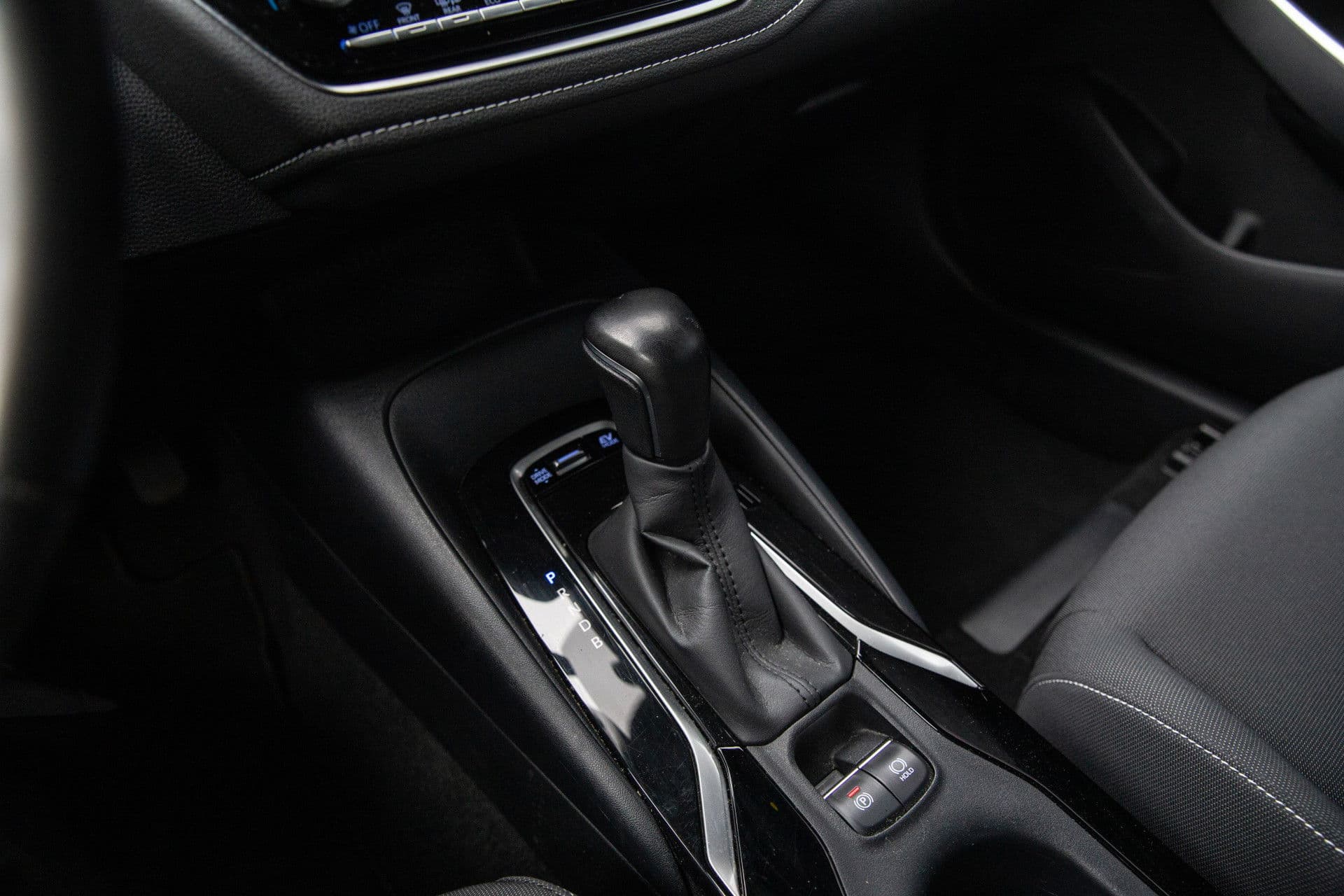 Toyota Corolla 1.8 Hybrid Business , Achteruitrijcamera thumbnail 5