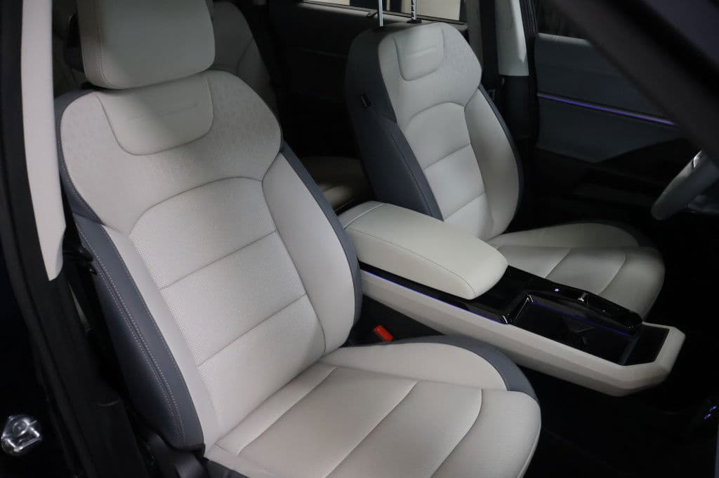 KGM Torres 1.5T-GDI Titanium | Torres | Hybrid | Trekhaak | All-Weather Ban thumbnail 12