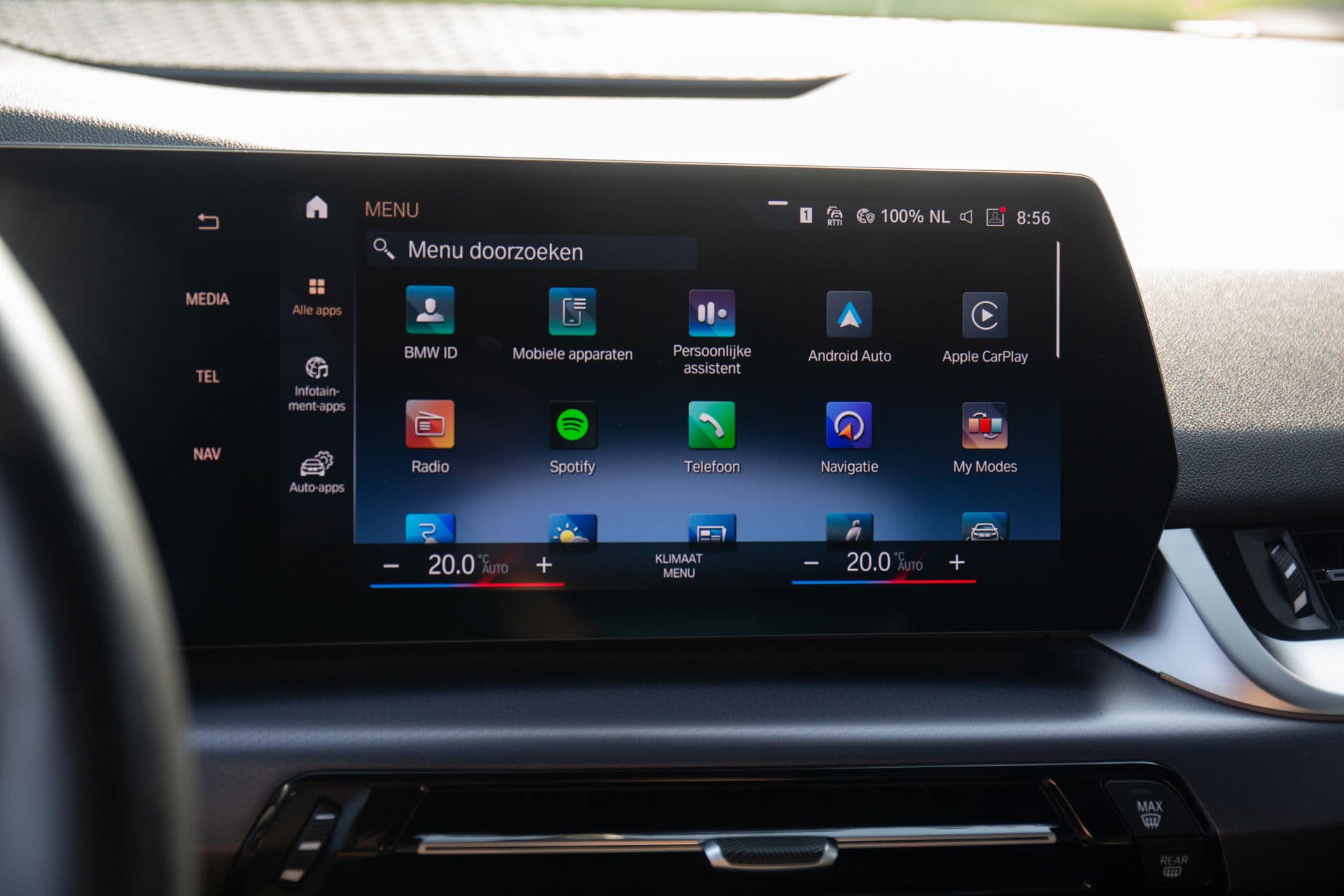 BMW 2 Serie Active Tourer 225e xDrive M-Sport , Trekhaak, Sportstoelen, Achteruitrijcamera thumbnail 15