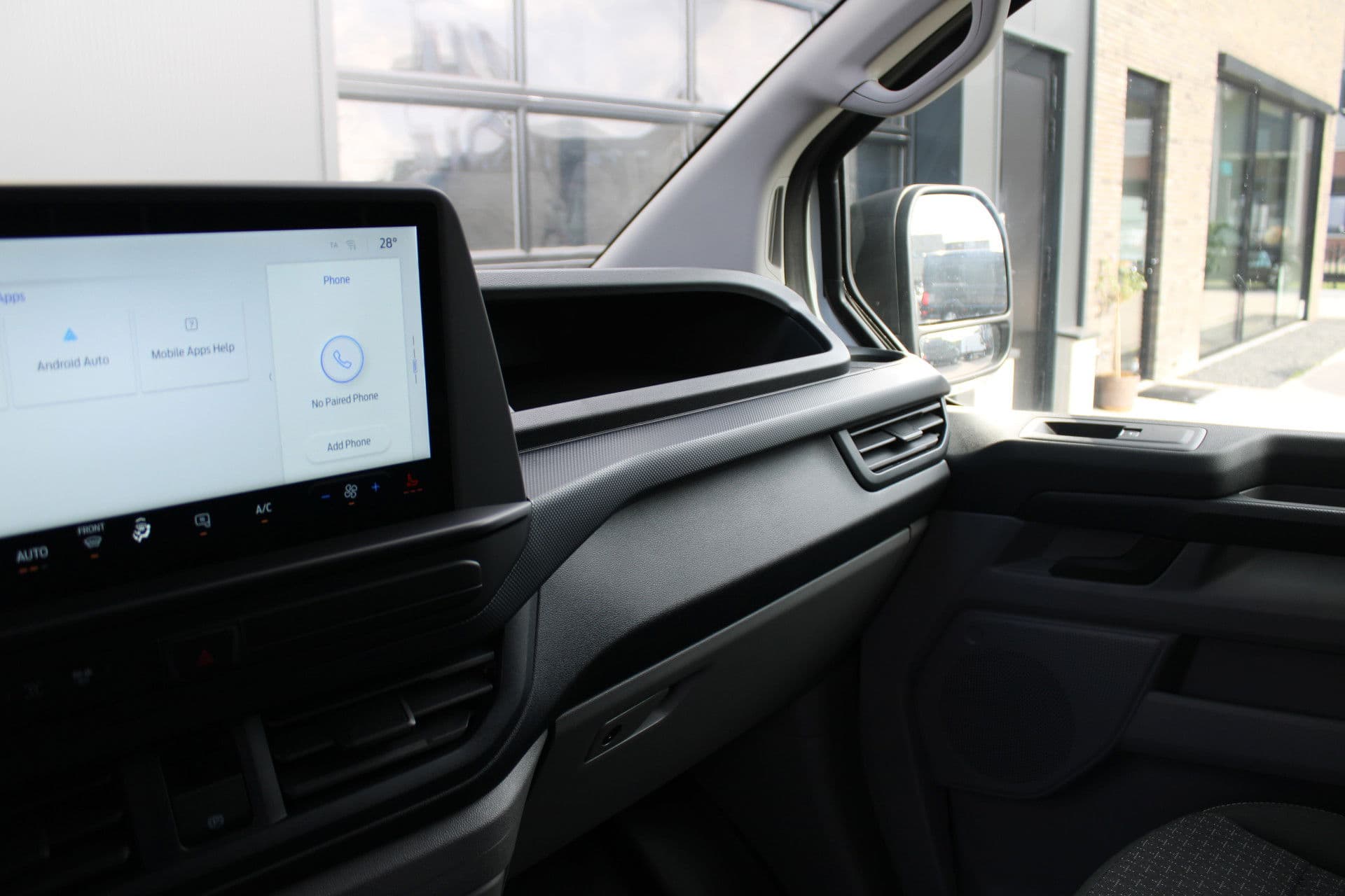 Ford Transit Custom 320 2.5 PHEV L2H1 Trend 232pk - 5 jaar GARANTIE - 2x Schuifdeur - Adaptive Cruise - Blind Spot - Navigatie - Camera - Verwarmd Stuur - Rijklaar thumbnail 32