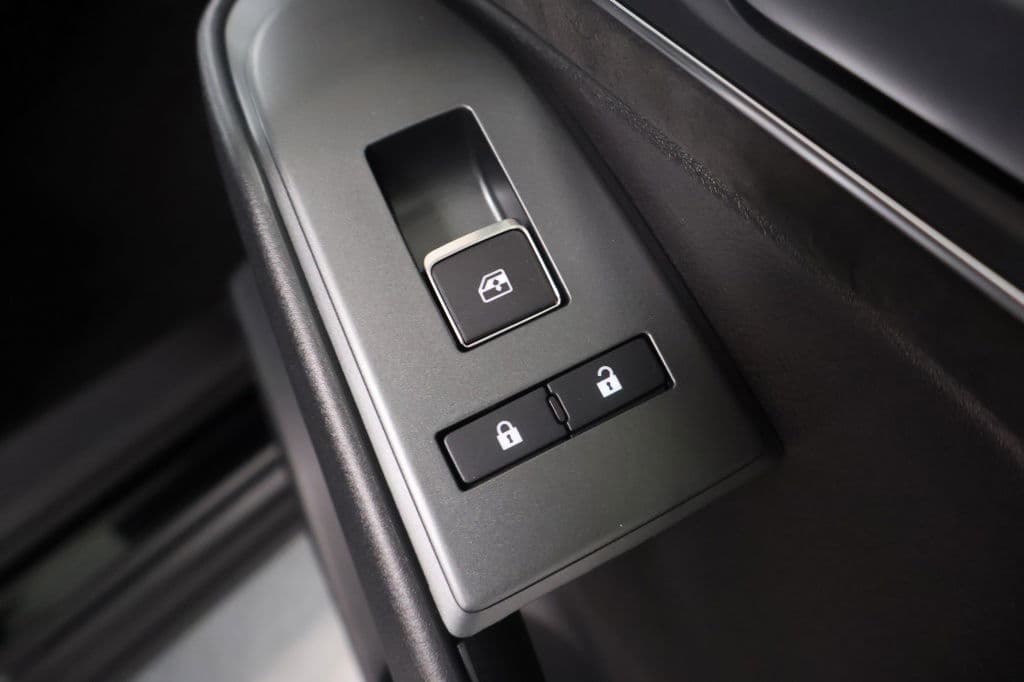 Nissan QASHQAI 1.3 MHEV X Tekna + | Pano | HUD | Leder thumbnail 37