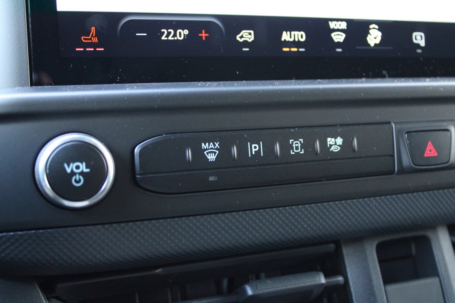 Ford Transit Custom 320 2.0 TDCI L2H1 Trend 136pk - 2x Schuifdeur - Carplay - Android - Camera - Trekhaak - Stoelverwarming -70l tank - Rijklaar thumbnail 30