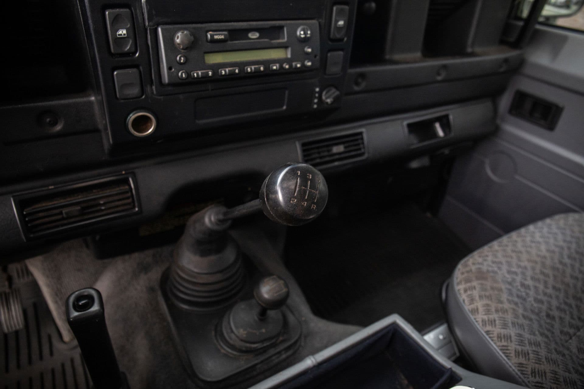 Land Rover Defender 2.5 110 Td5 County , 9 Persoons!, Origineel NL, Trekhaak, thumbnail 14