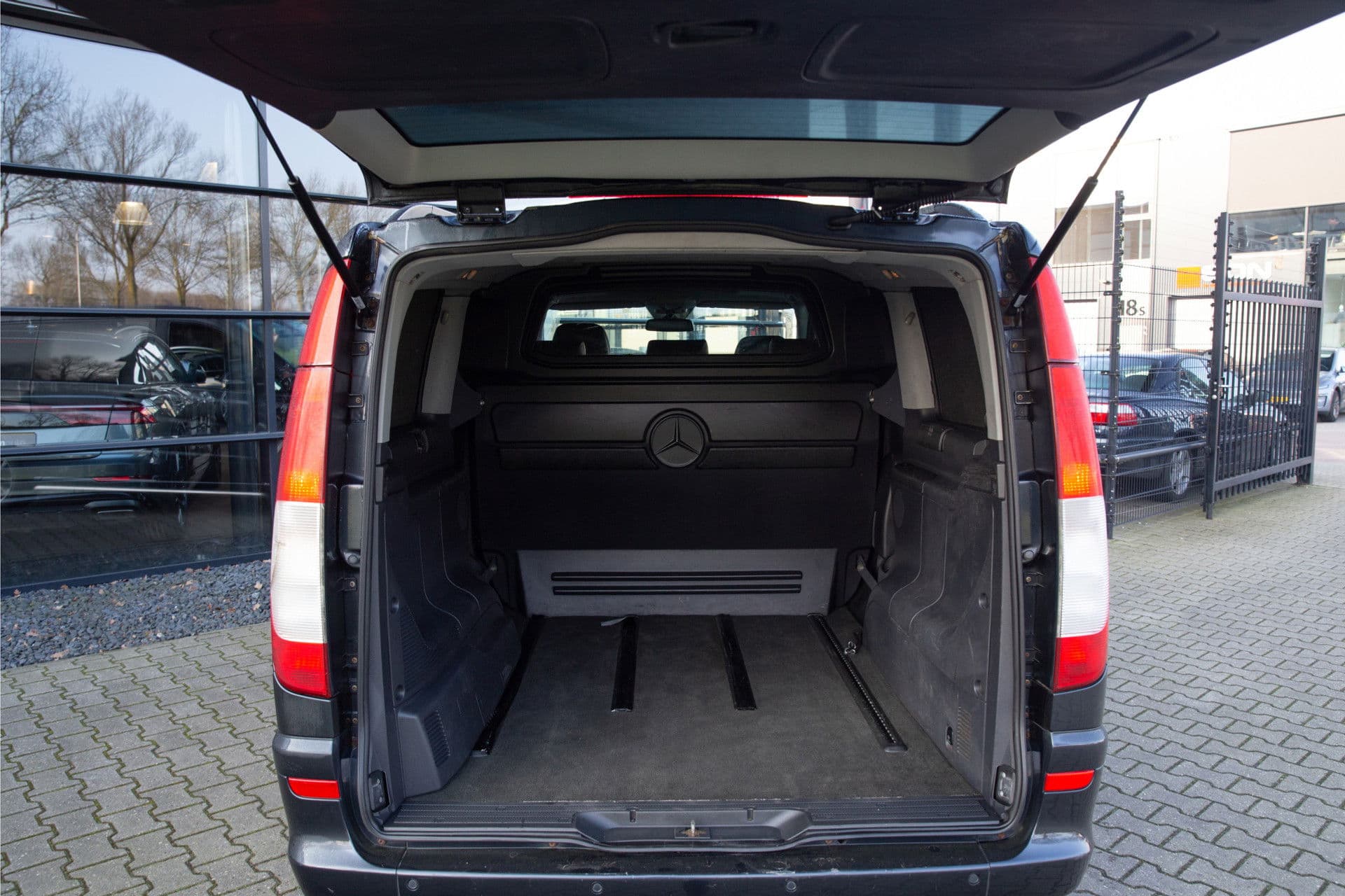 Mercedes-Benz Viano 3.0 CDI DC Ambiente Lang , Trekhaak, Camera, Cruise control, thumbnail 21