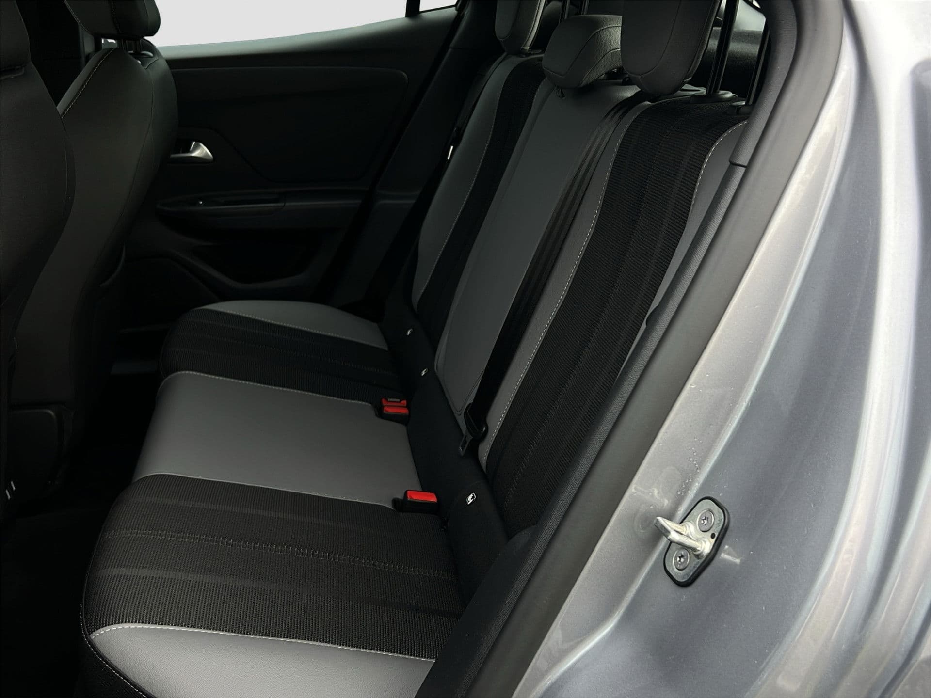 Opel Mokka-e Elegance 50Kwh | Bi-Tone | Dodehoek | Full LED thumbnail 25