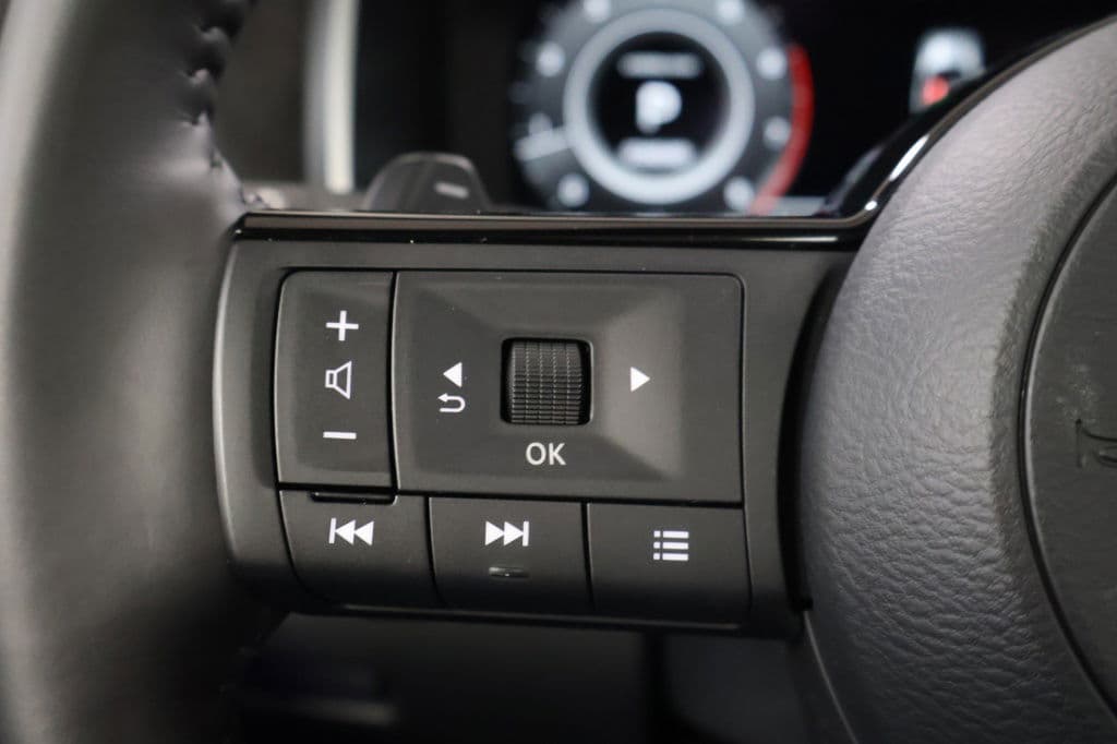 Nissan QASHQAI 1.3 MHEV X Tekna + | Pano | HUD thumbnail 21