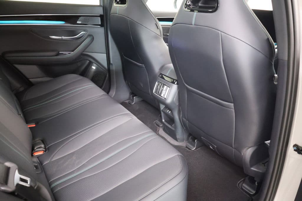 BYD SEAL U 1.5 DM-i FWD Boost | BYD Specialist in Limburg thumbnail 17