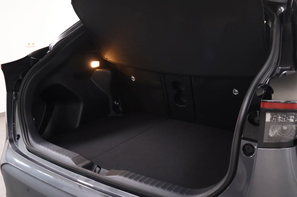 Toyota Yaris Cross 1.5 Hybride 130 Dynamic met Comfort Pack thumbnail 28