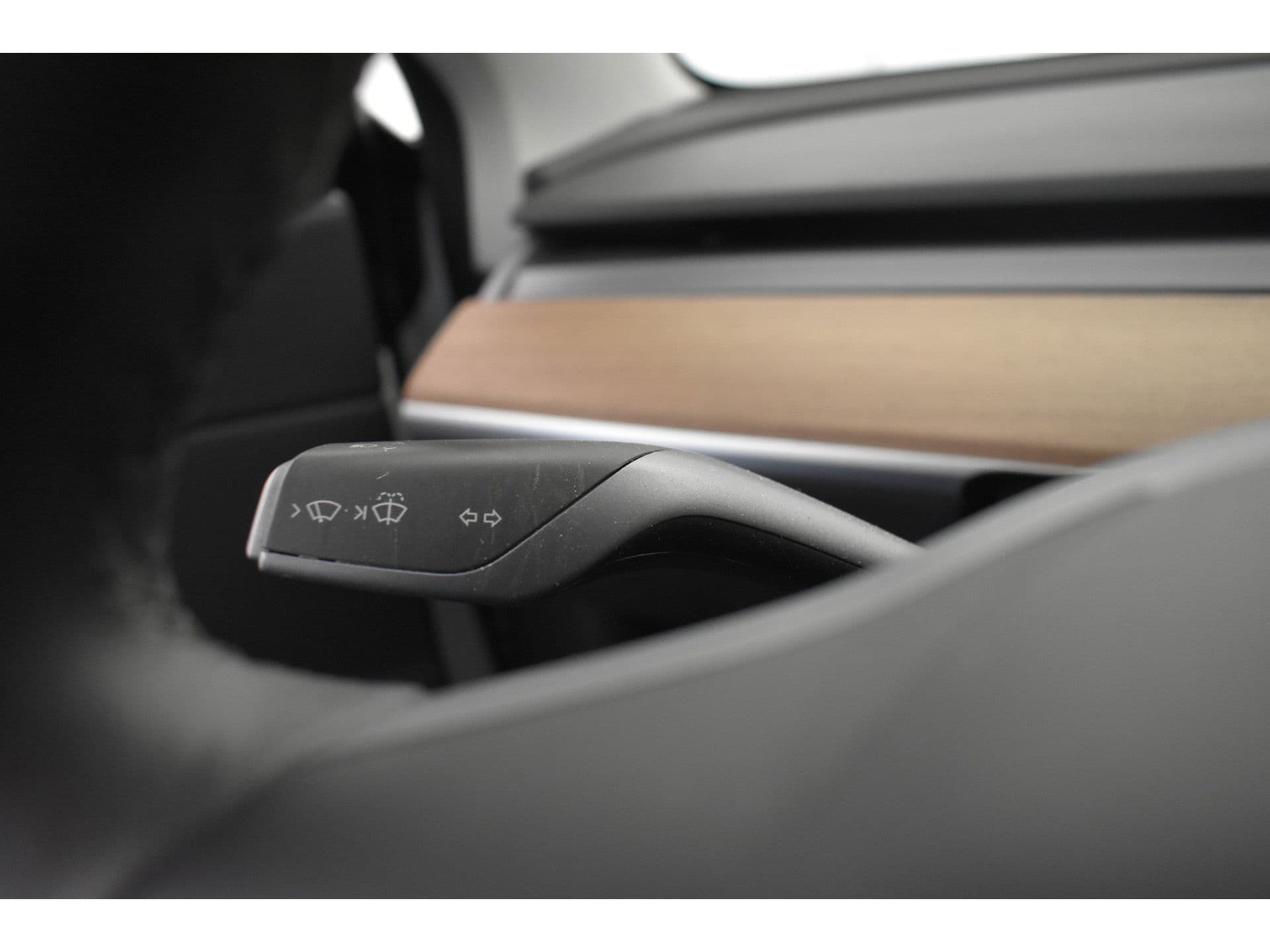 Tesla Model 3 Long Range AWD 75 kWh | Trekhaak | 19" | Autopilot | FSD Comp | Leder | Camera | Panodak thumbnail 12