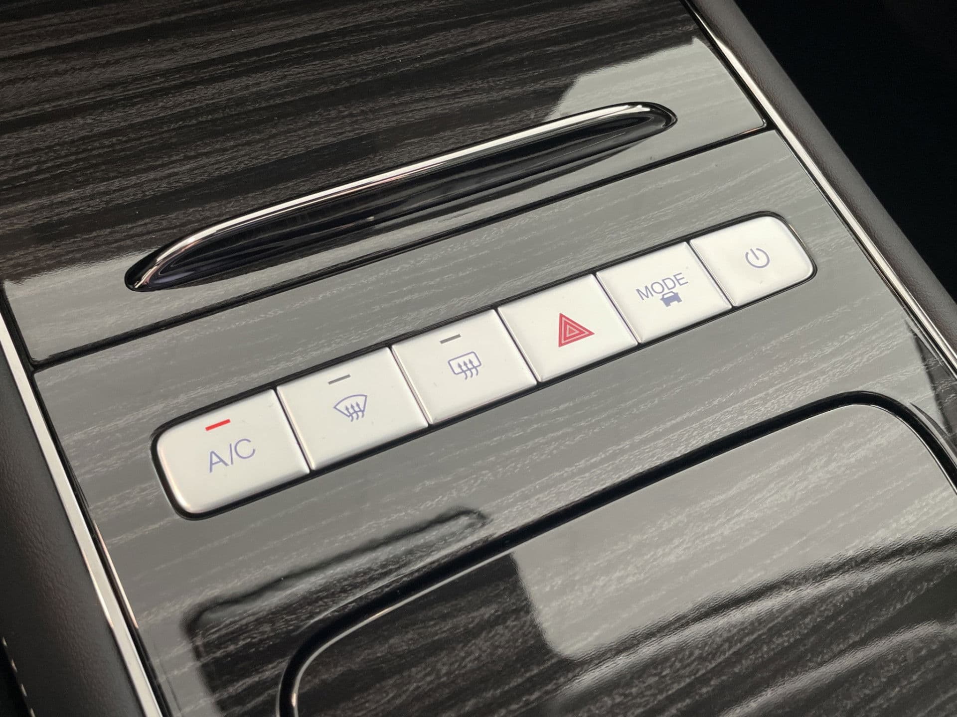 Omoda 5 1.6 T-GDi SHS-H Premium | 1000km range | Pano/schuifdak | 360 Camera! thumbnail 19