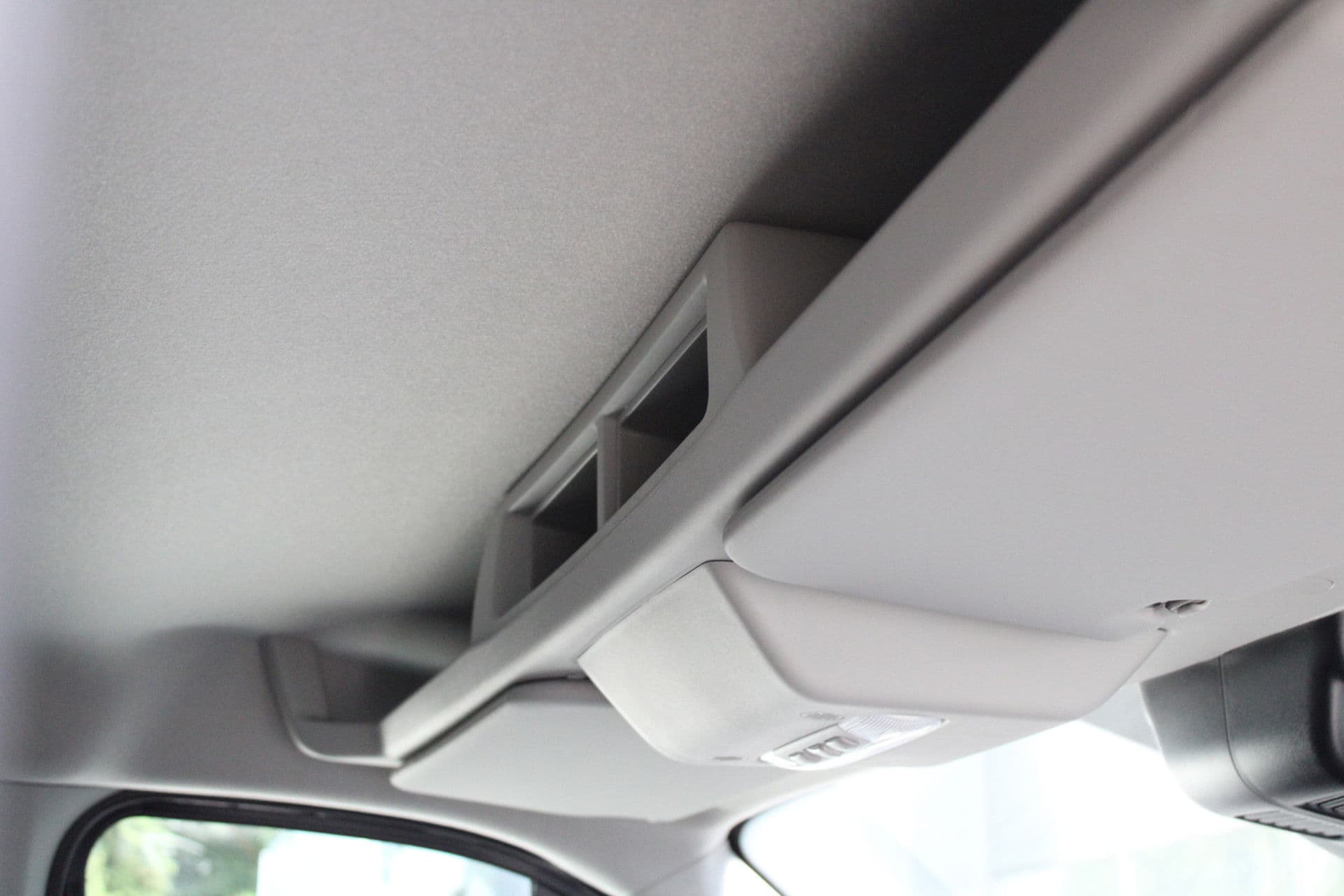 Ford Transit 350 2.0 TDCI L2H2 Limited 165pk - Adaptive Cruise - Xenon - Navi - Blind Spot - 360 camera - Rijklaar thumbnail 40