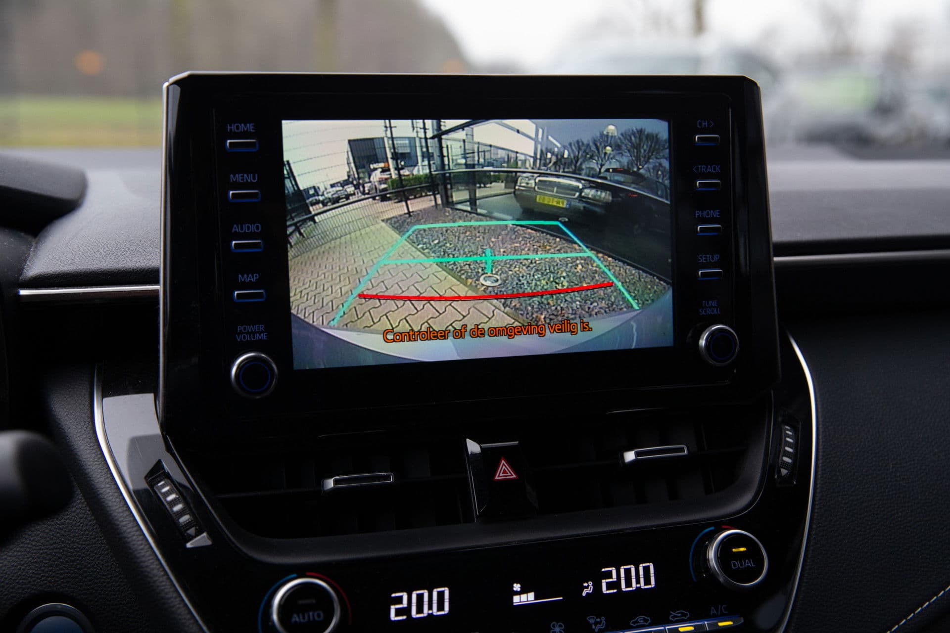 Toyota Corolla 1.8 Hybrid Business , Achteruitrijcamera thumbnail 14