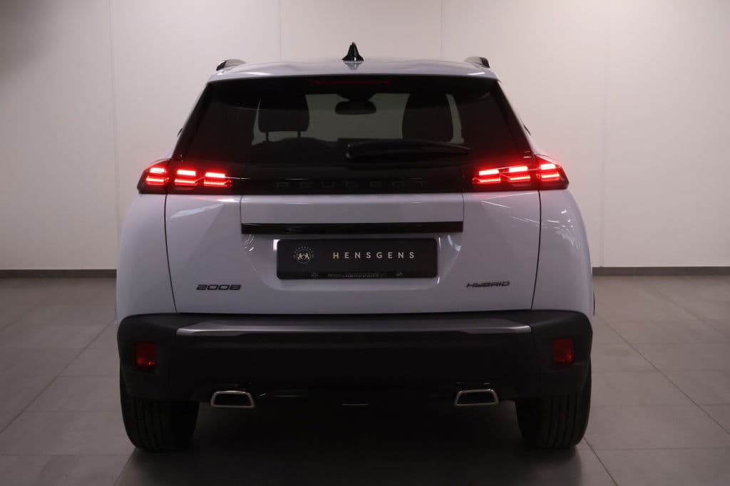 Peugeot 2008 1.2 Hybride 145 Allure | 360 Camera | Luxe thumbnail 4