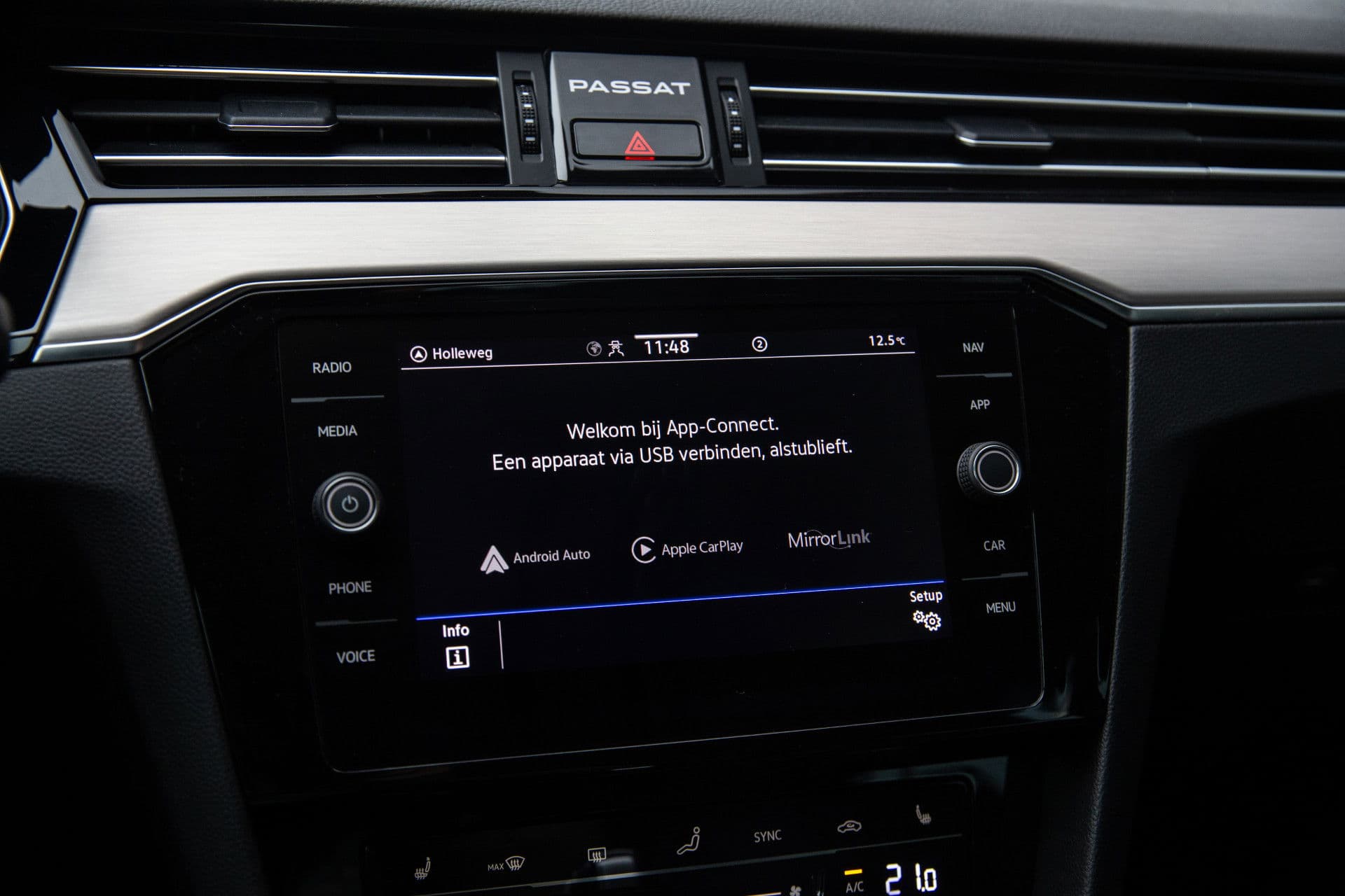 Volkswagen Passat Variant 1.5 TSI Elegance , Adap. cruise, Head-up display, thumbnail 16