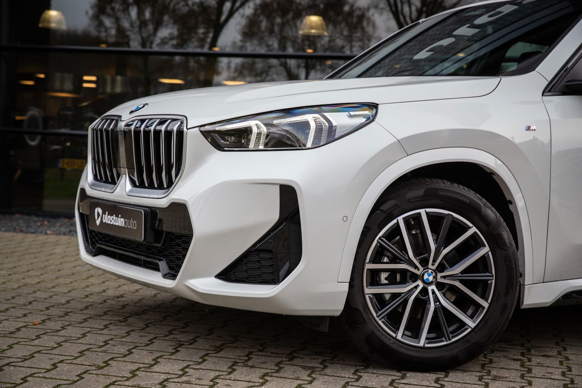 BMW X1 sDrive18i M-Sport , Achteruitrijcamera, Draadloze lader, Sfeerverlichting, thumbnail 6