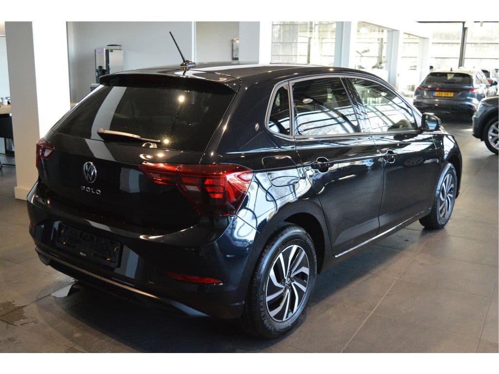 Volkswagen Polo 1.0 TSI Life Edition carplay camera led pdc 95 pk !! thumbnail 4