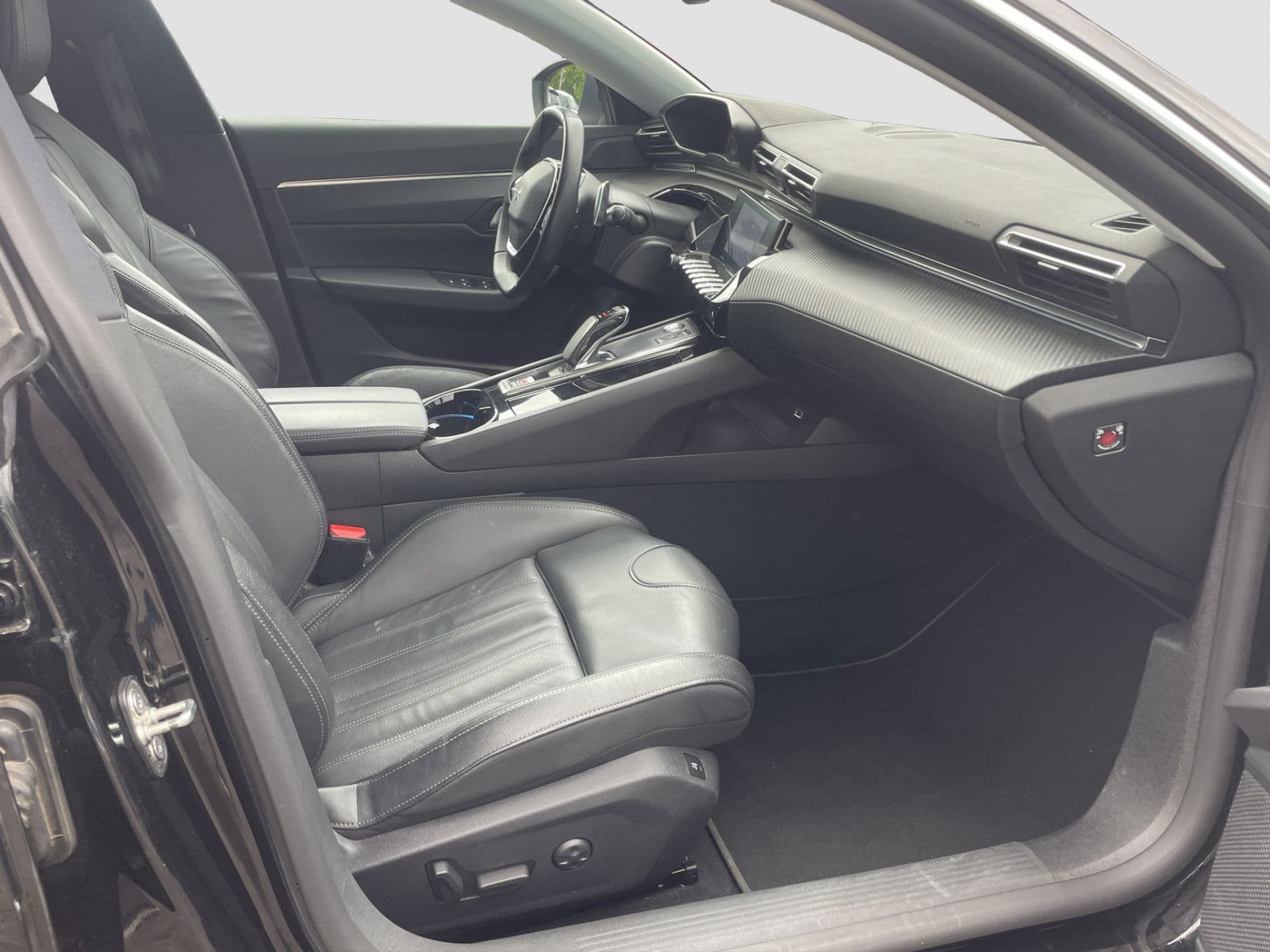 Peugeot 508 SW 1.6 HYbrid GT Line | Massage | Vol leer | Stoel verw. | Carplay thumbnail 18