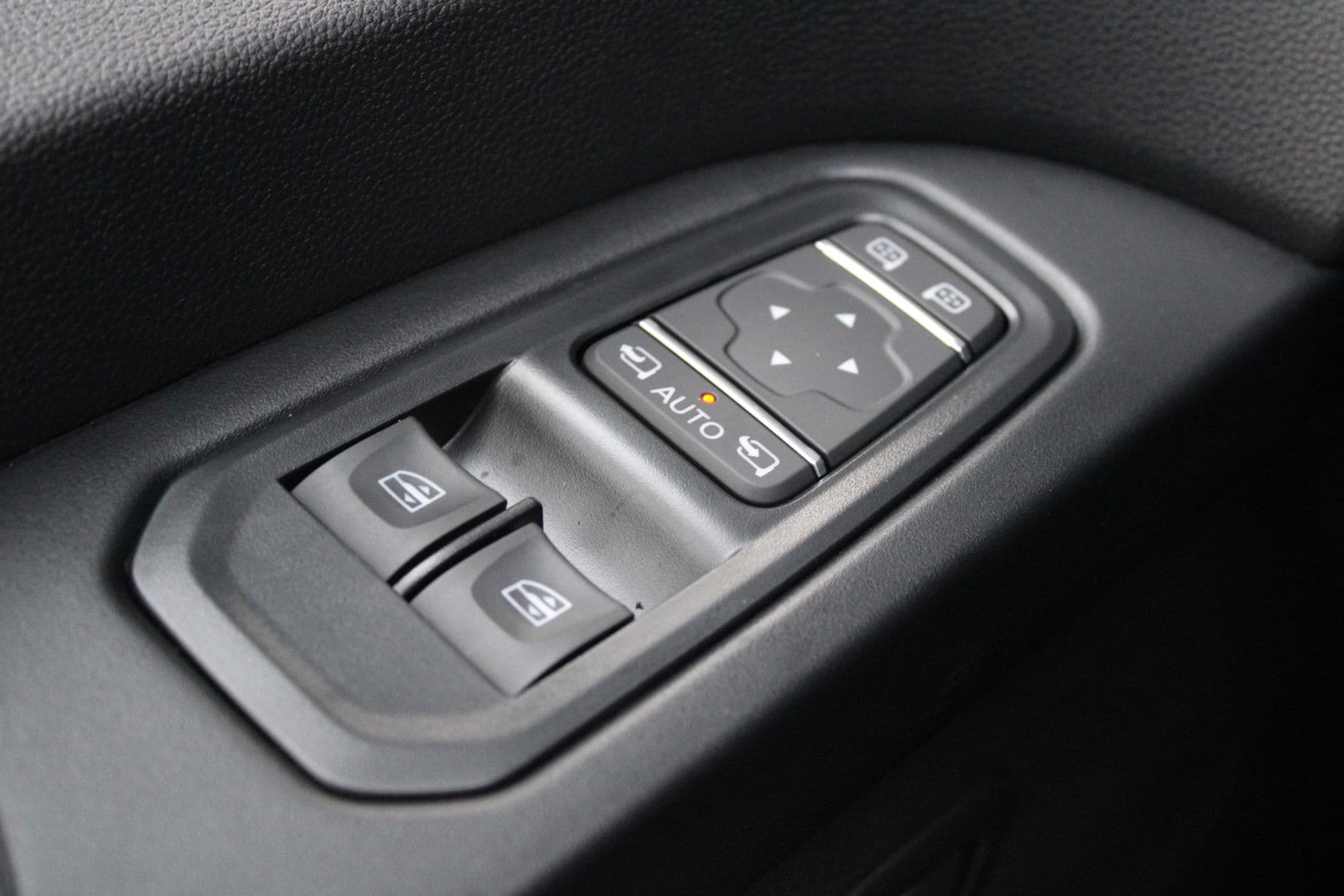 Renault Trafic 2.0 Blue dCi 130pk T29 L2H1 Advance Dubbele Cabine - Carplay - Android - 2x Schuifdeur - Passagiersstoel - Camera - LED - Rijklaar thumbnail 17