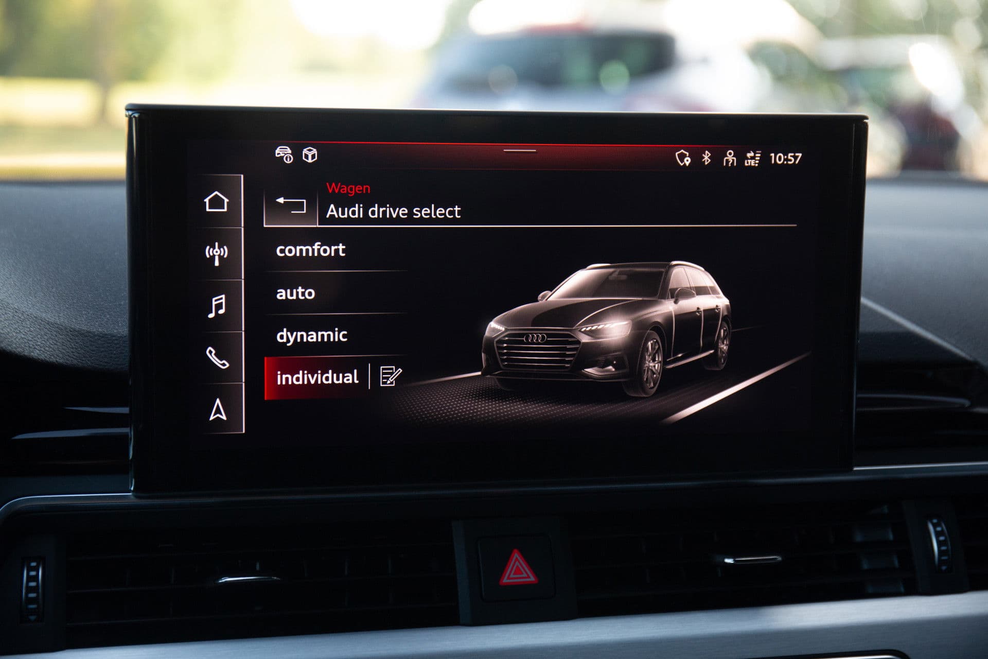 Audi A4 Avant 35 TFSI Launch edition Sport S-line , Automaat, Sfeerverlichting, NL-auto thumbnail 15