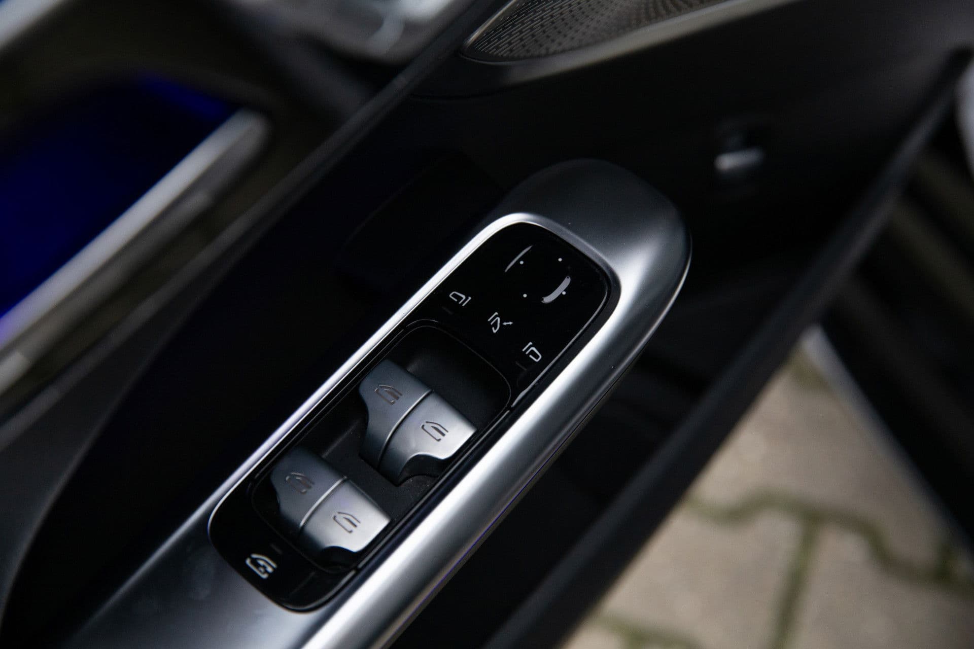 Mercedes-Benz C-Klasse Estate 200 Launch Edition AMG Line , Panoramadak, Sfeerverlichting, Burmester, 3D-camera, thumbnail 28