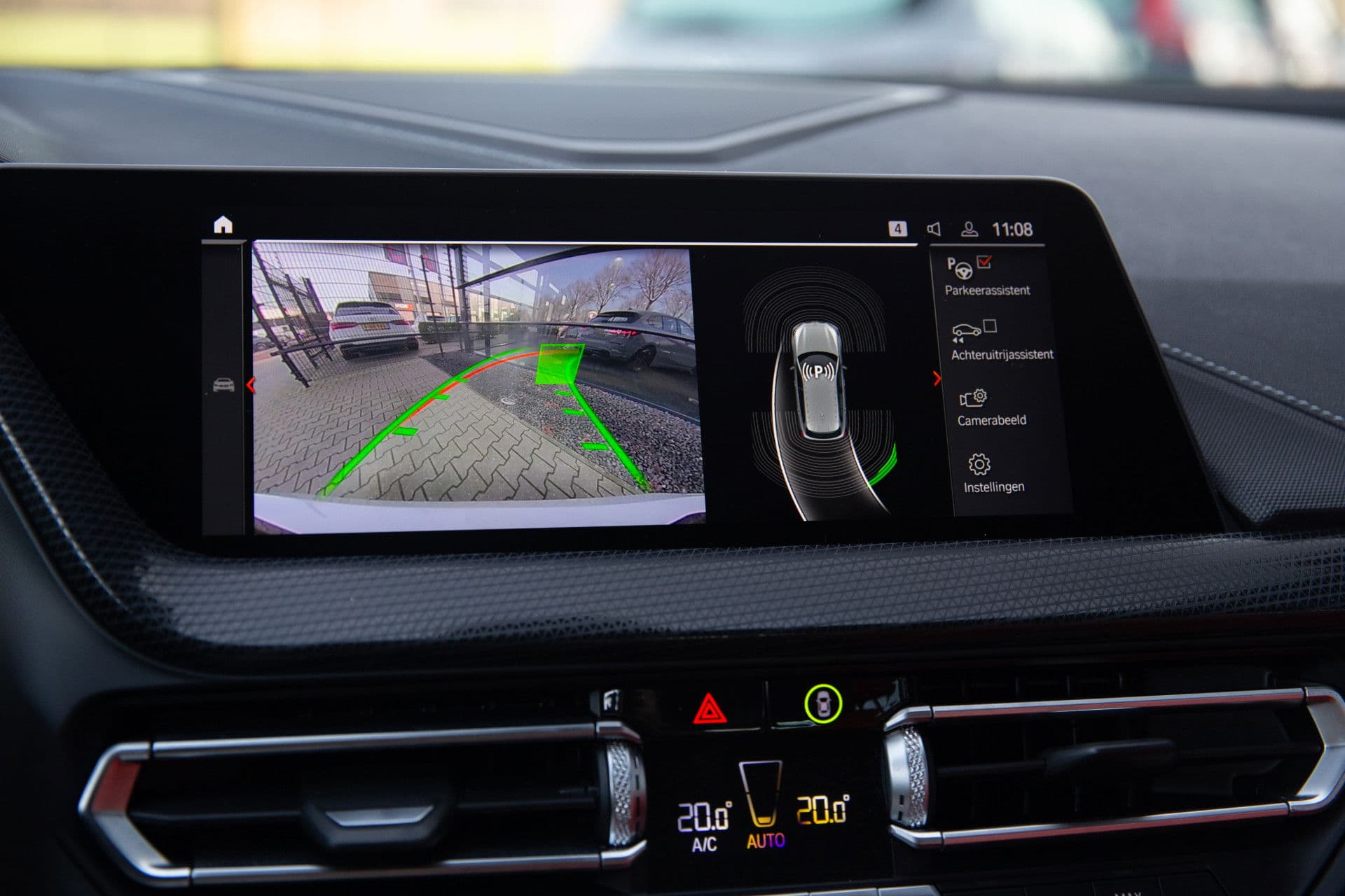 BMW 1-serie 118i Executive Edition , Achteruitrijcamera, Leer thumbnail 12