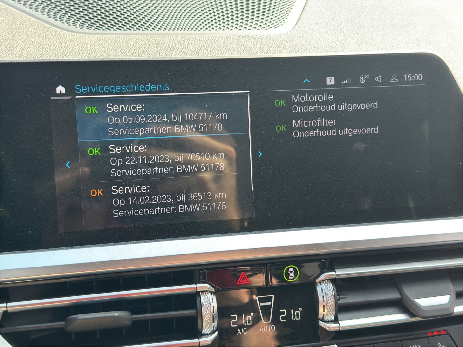 BMW 3 Serie Touring 320e High Executive M-Sport | Head-Up | 19'' | Laser LED | Half leder thumbnail 15