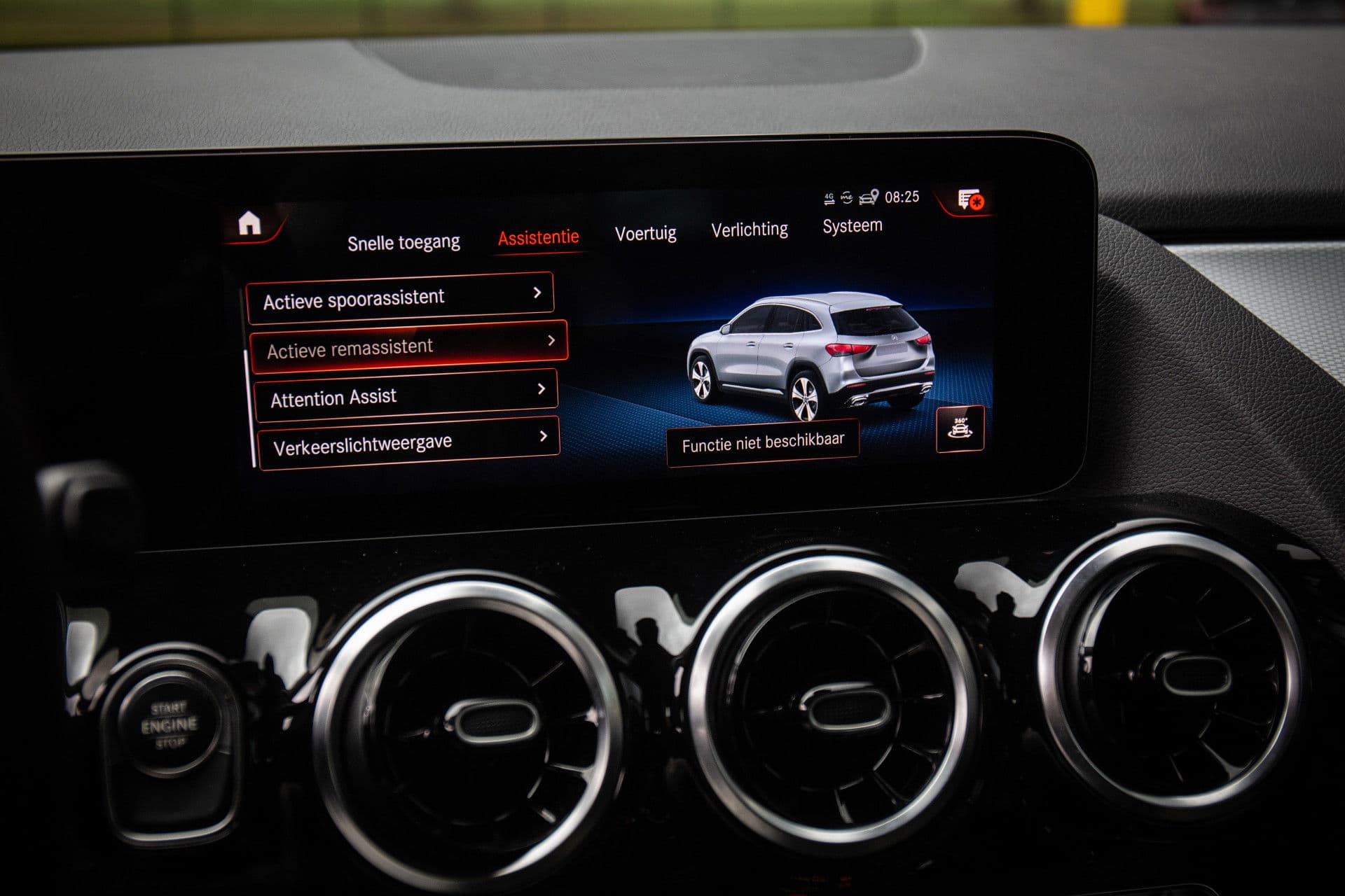 Mercedes-Benz GLA 250 e Business Solution AMG Limited , Trekhaak, Camera, Stoelverwarming, Cruise control thumbnail 17