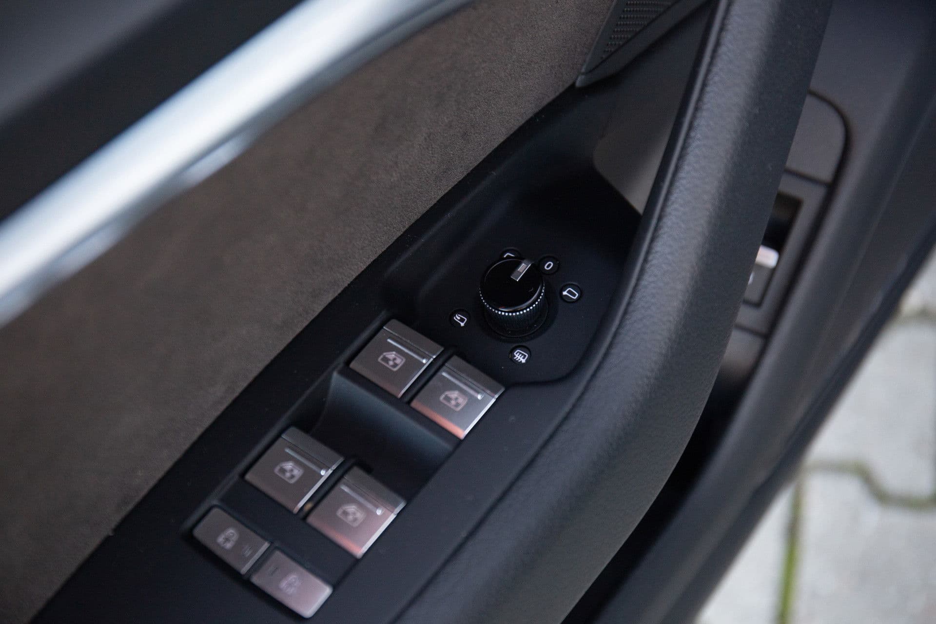 Audi A6 Avant 50 TDI quattro Design Pro Line Plus , Luchtvering, Trekhaak, Panoramadak, 3D-camera thumbnail 24