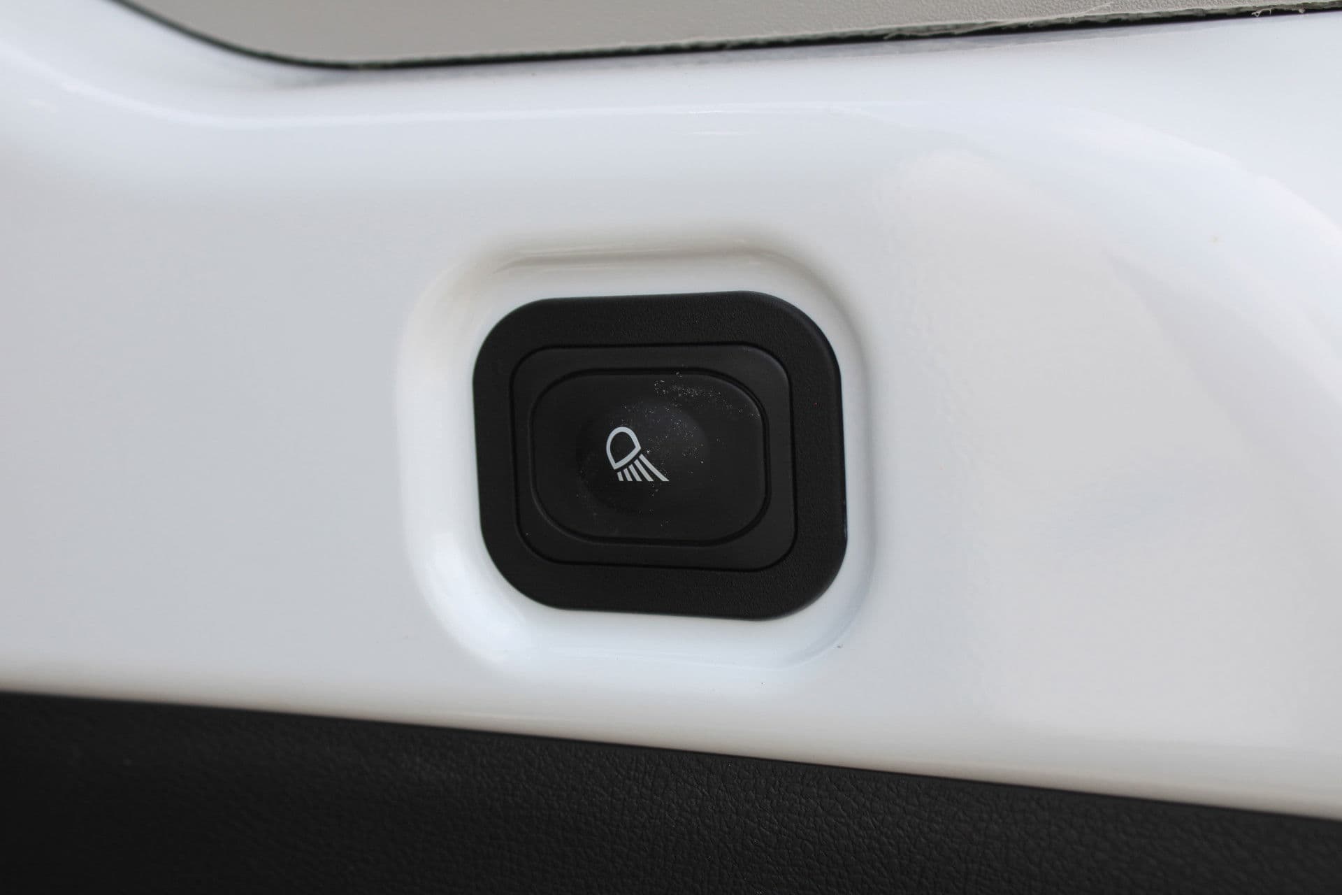 Ford E-Transit 350 L3H2 Trend 68 kWh Vol Elektrisch - 360 Camera - Pro Power Onboard - Dodehoek Assistent - Rijklaar thumbnail 34