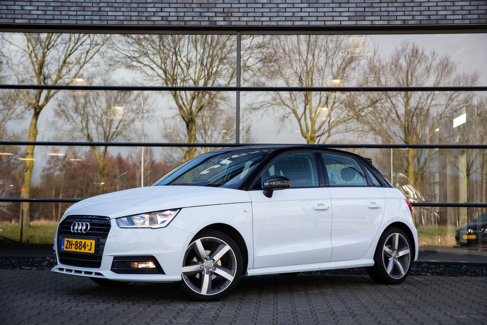 Audi A1 Sportback 1.0 TFSI Advance Sport S-line , Cruise control, Navigatie, thumbnail 7