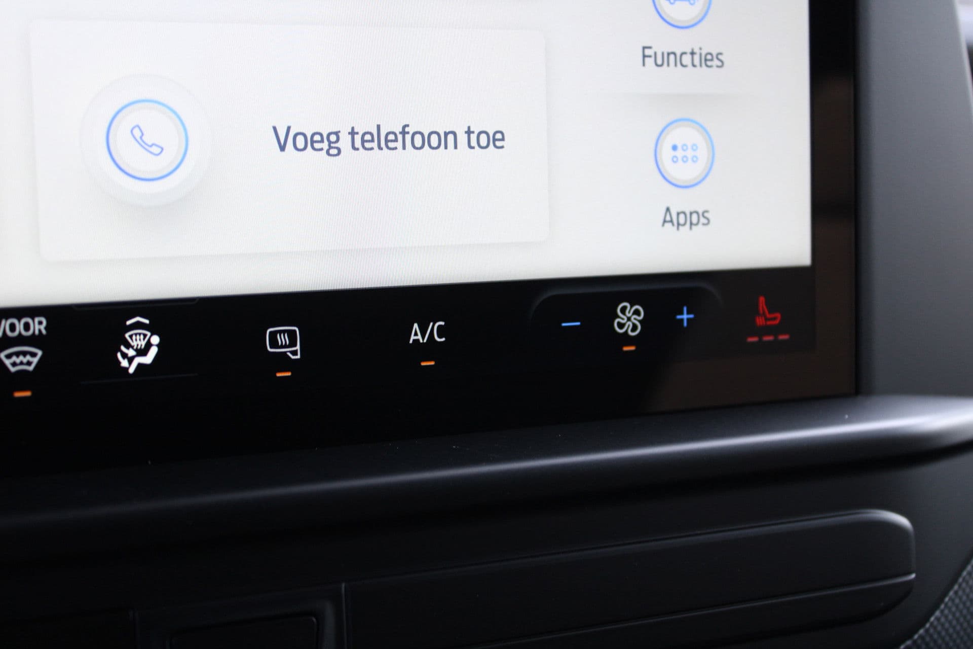 Ford Transit Custom 320 2.5 PHEV L2H1 Trend 232pk - 5 jaar GARANTIE - 2x Schuifdeur - Adaptive Cruise - Blind Spot - Navigatie - Camera - Verwarmd Stuur - Rijklaar thumbnail 26