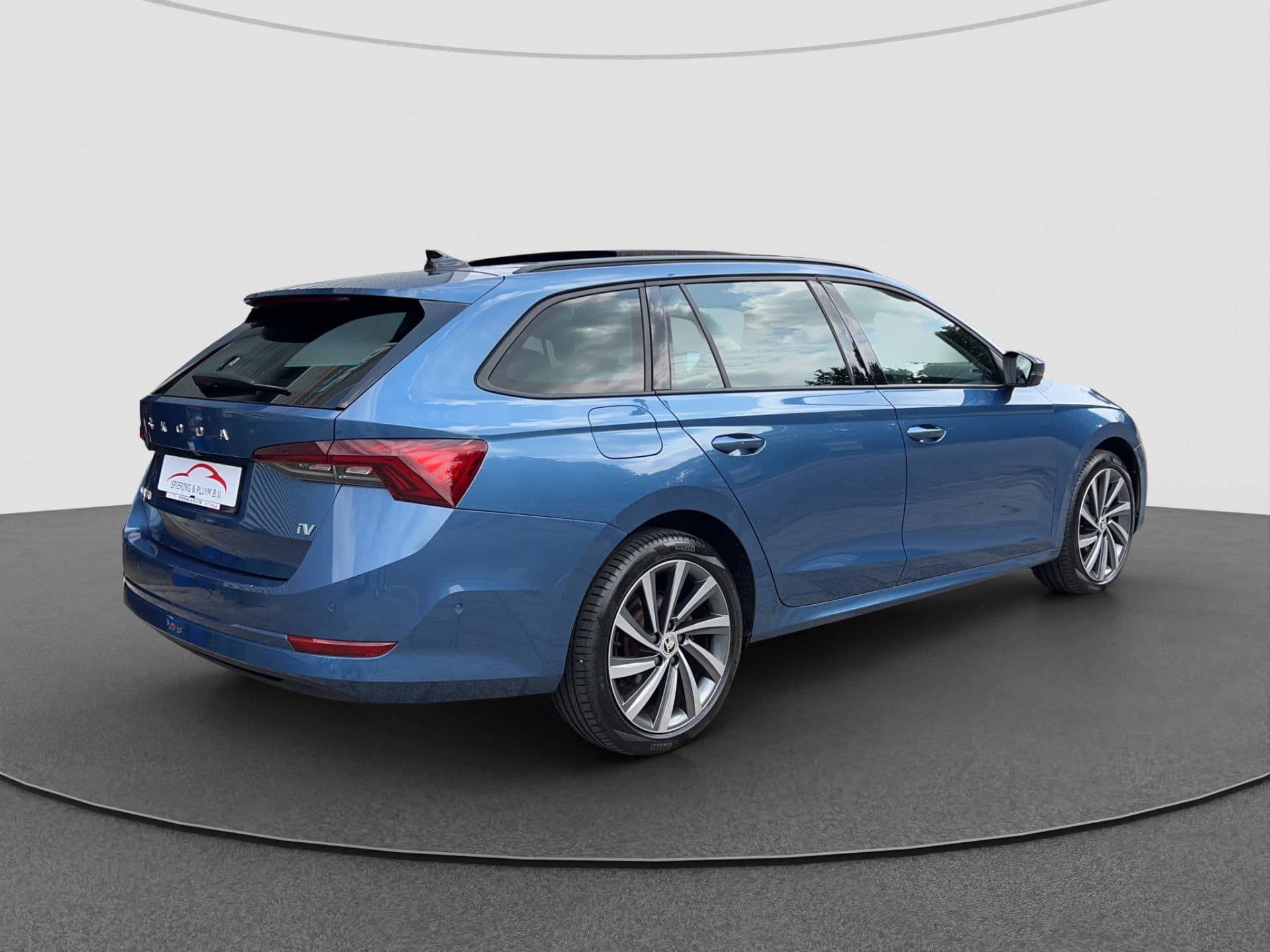 Škoda Octavia Combi 1.4 TSI iV PHEV Business Edition Plus | Panorama | Keyless | Memory stoel thumbnail 9