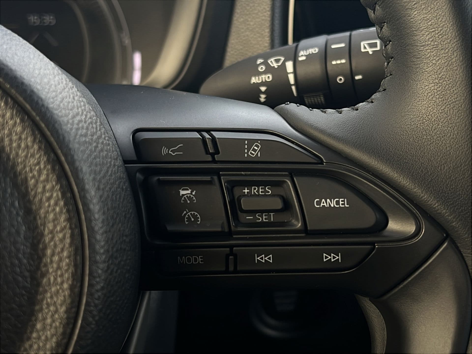 Toyota Aygo X 1.0 VVT-i MT Envy | Adaptive | Lane assist | Carplay | Keyless thumbnail 7