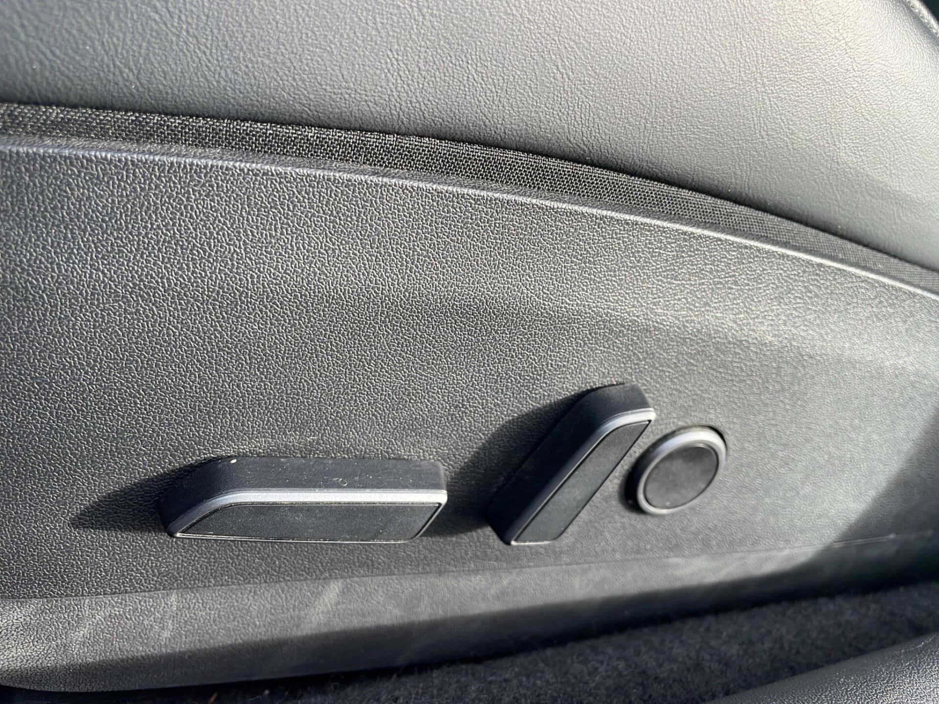 Tesla Model 3 Performance AWD 75 kWh SOH 95% | Pano | Stoelverw | thumbnail 26