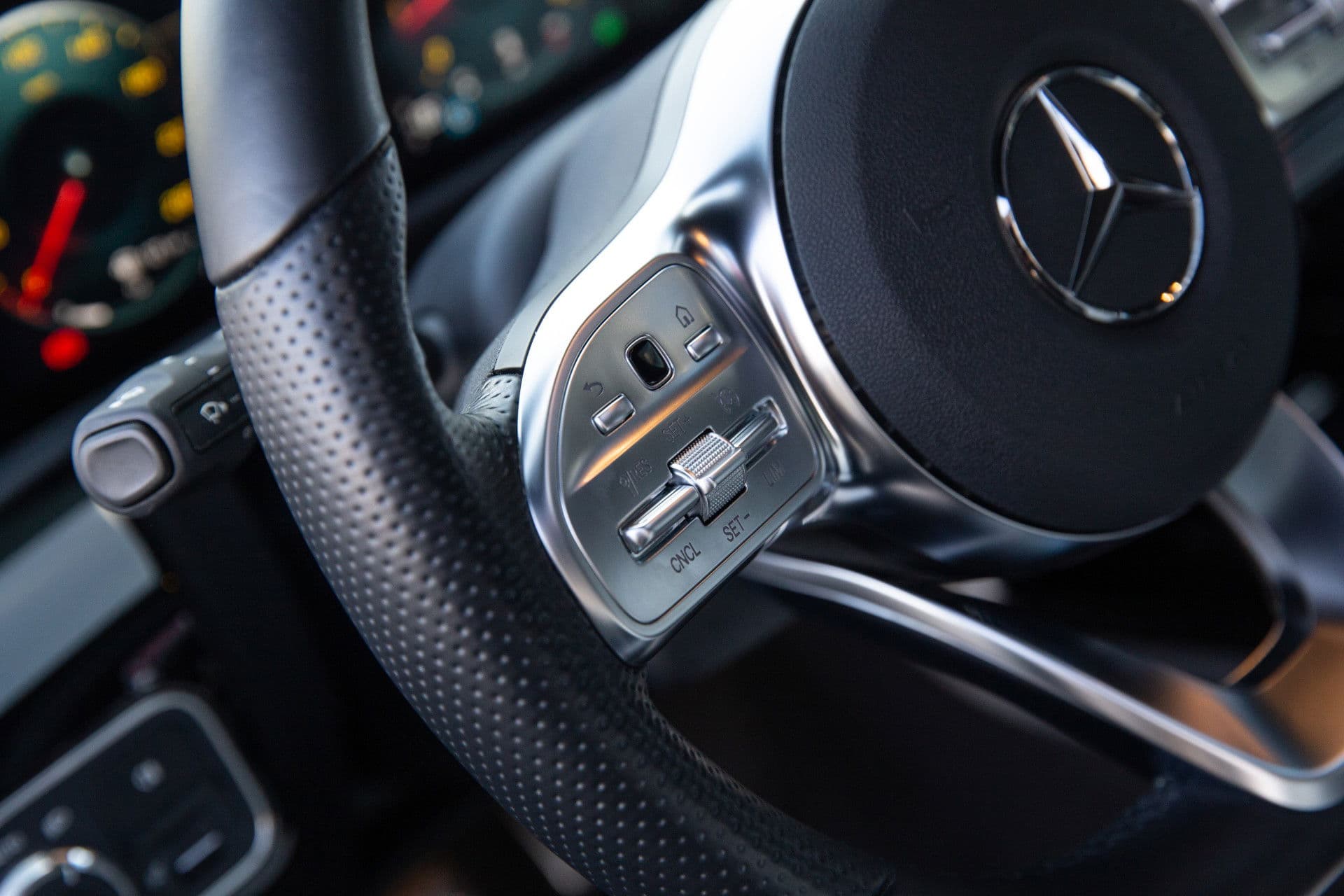 Mercedes-Benz CLA-Klasse 200 Premium Plus AMG , Panoramadak, Burmester, Head-up display, Vol! thumbnail 11