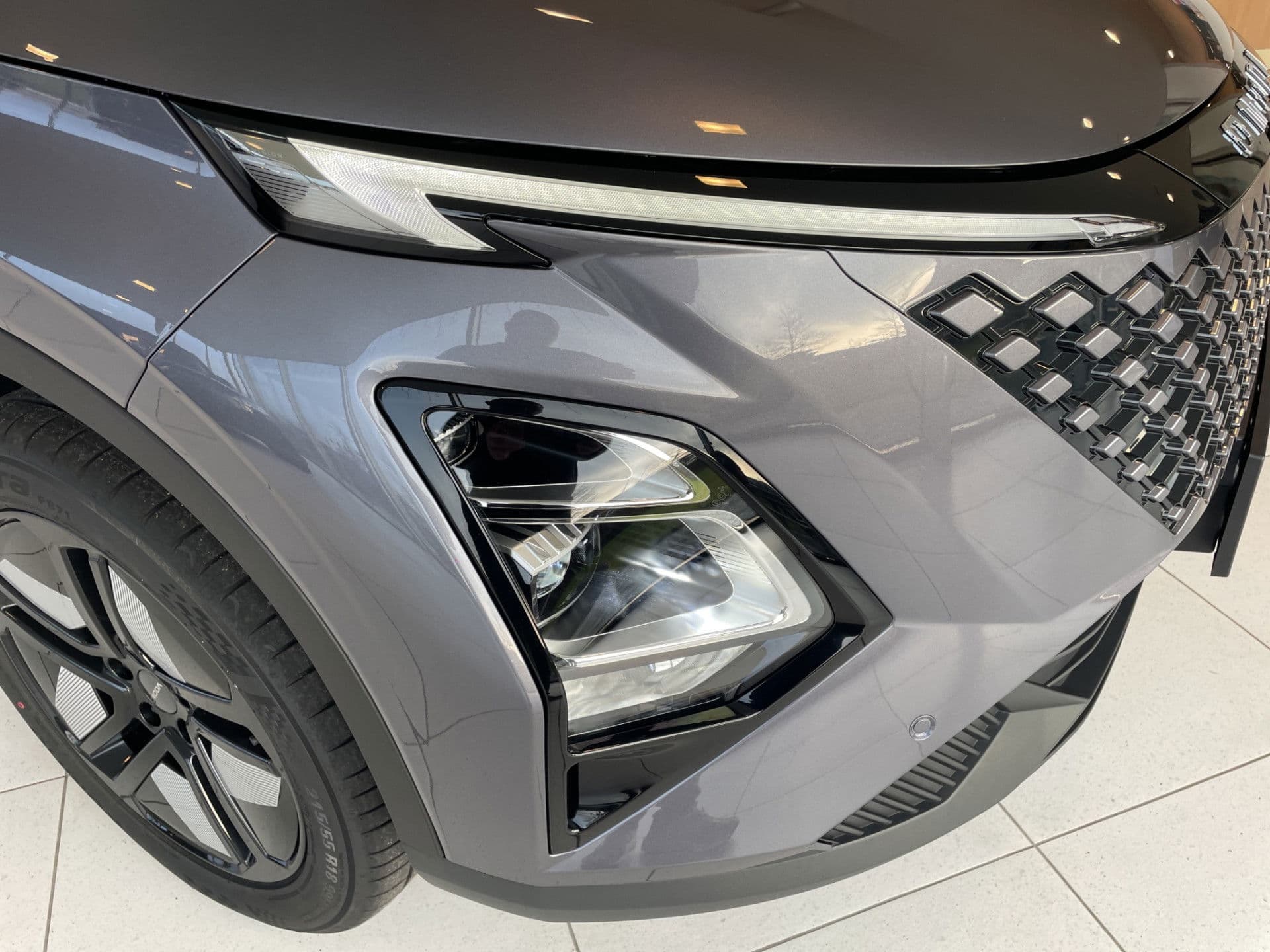 Omoda 5 1.6 T-GDi SHS-H Premium | 1000km range | Pano/schuifdak | 360 Camera! thumbnail 25