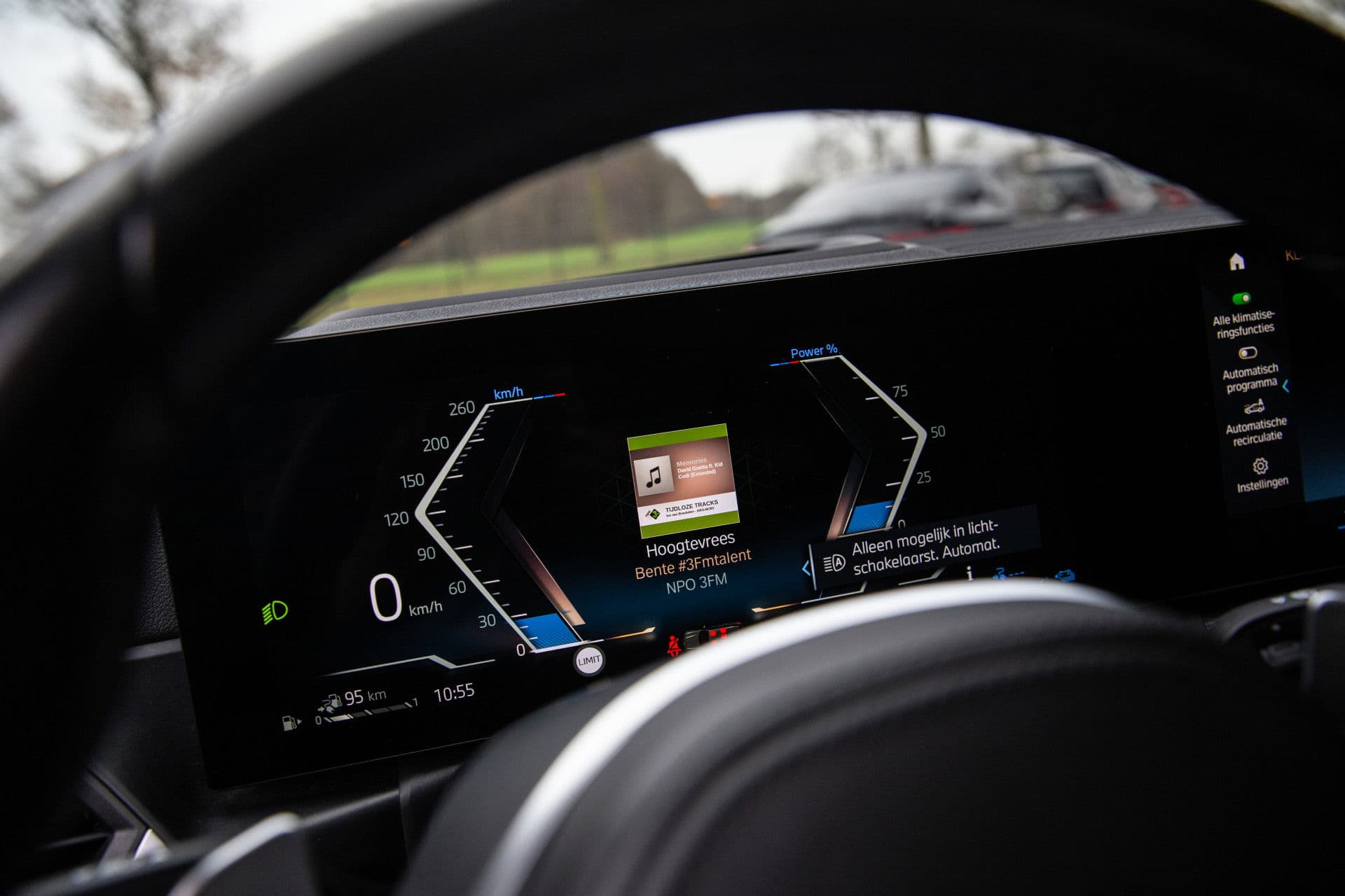 BMW 3 Serie Touring 330e xDrive M-Sport , Panoramadak, Keyless entry, Head-up display, thumbnail 12