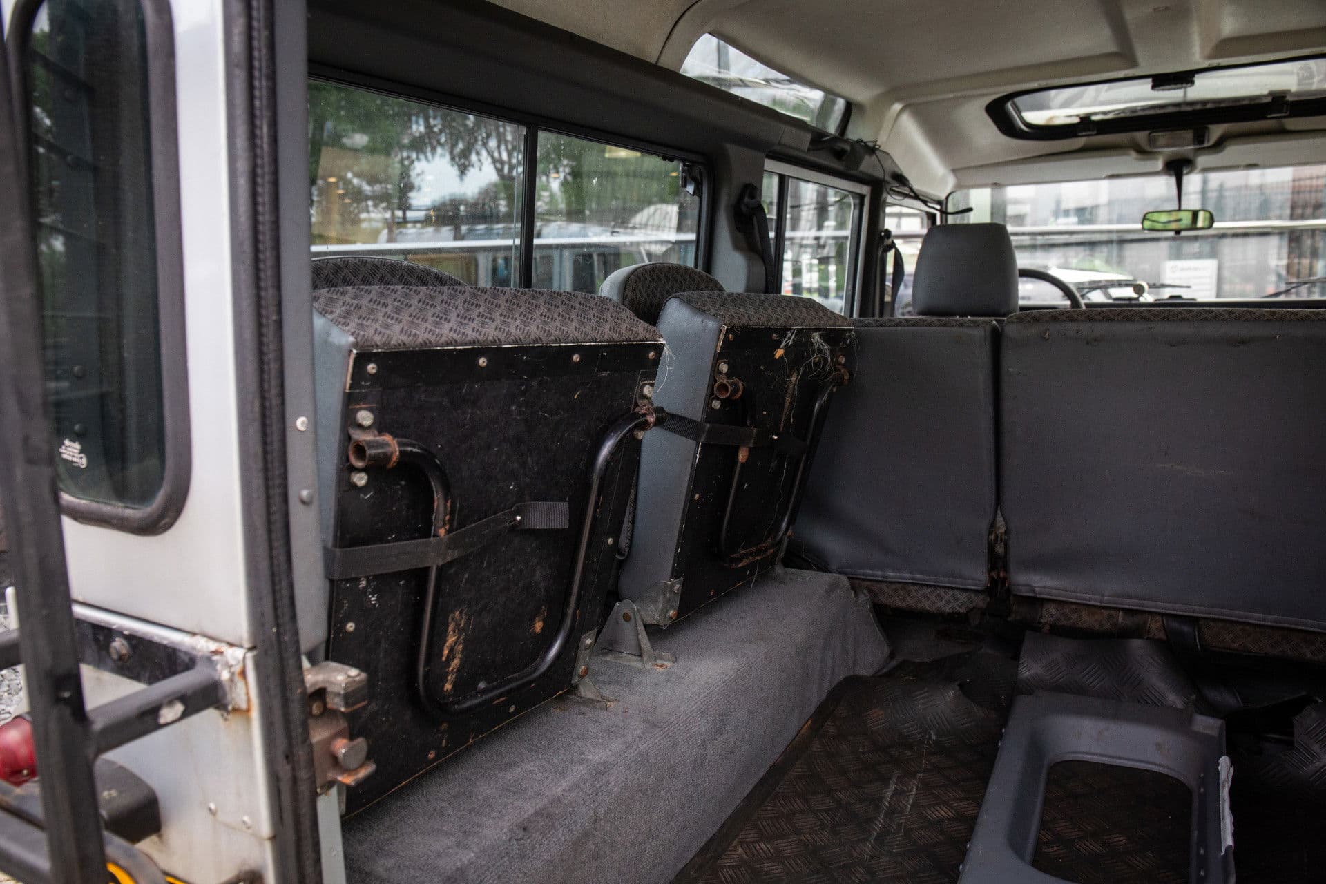 Land Rover Defender 2.5 110 Td5 County , 9 Persoons!, Origineel NL, Trekhaak, thumbnail 16