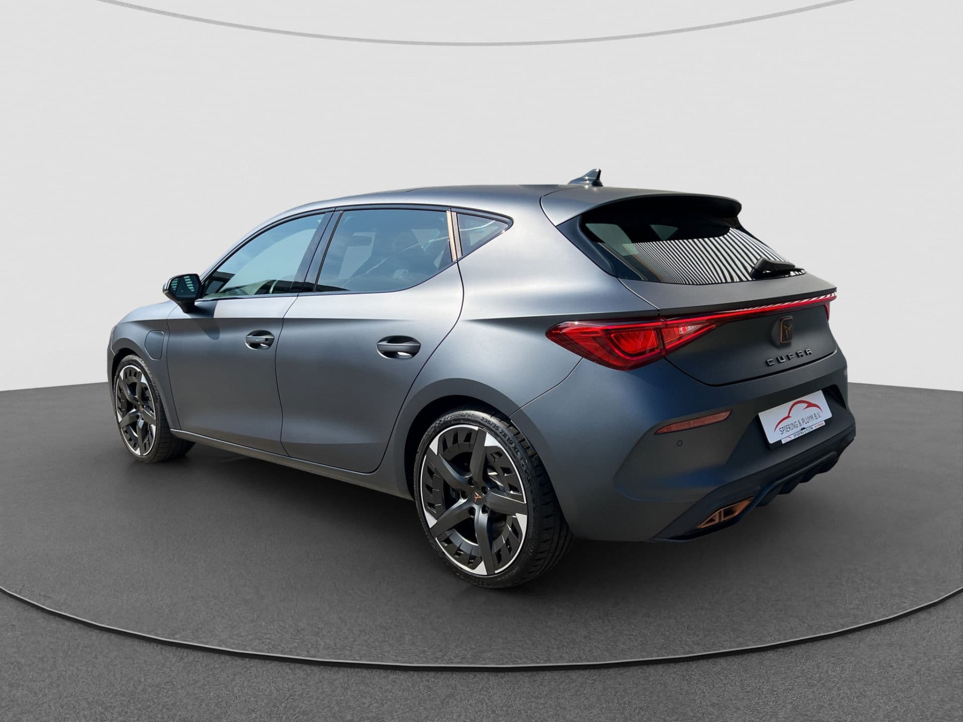 CUPRA Leon 1.4 VZ Performance | Matte | Pano | Navi | PDC thumbnail 7