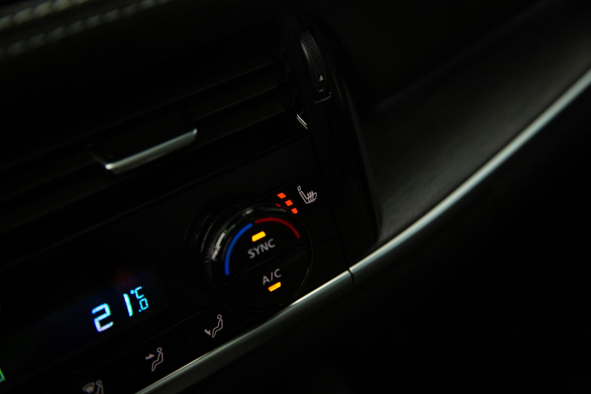 Nissan QASHQAI 1.3 MHEV Xtronic Tekna Plus , 3D-camera, Panoramadak, Head-up display, Sfeerverlichting, thumbnail 19